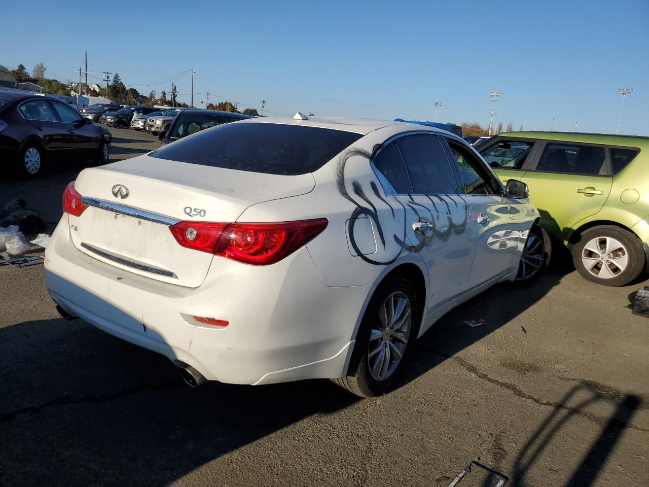 Photo 2 VIN: JN1BV7AR1EM699075 - INFINITI Q50 