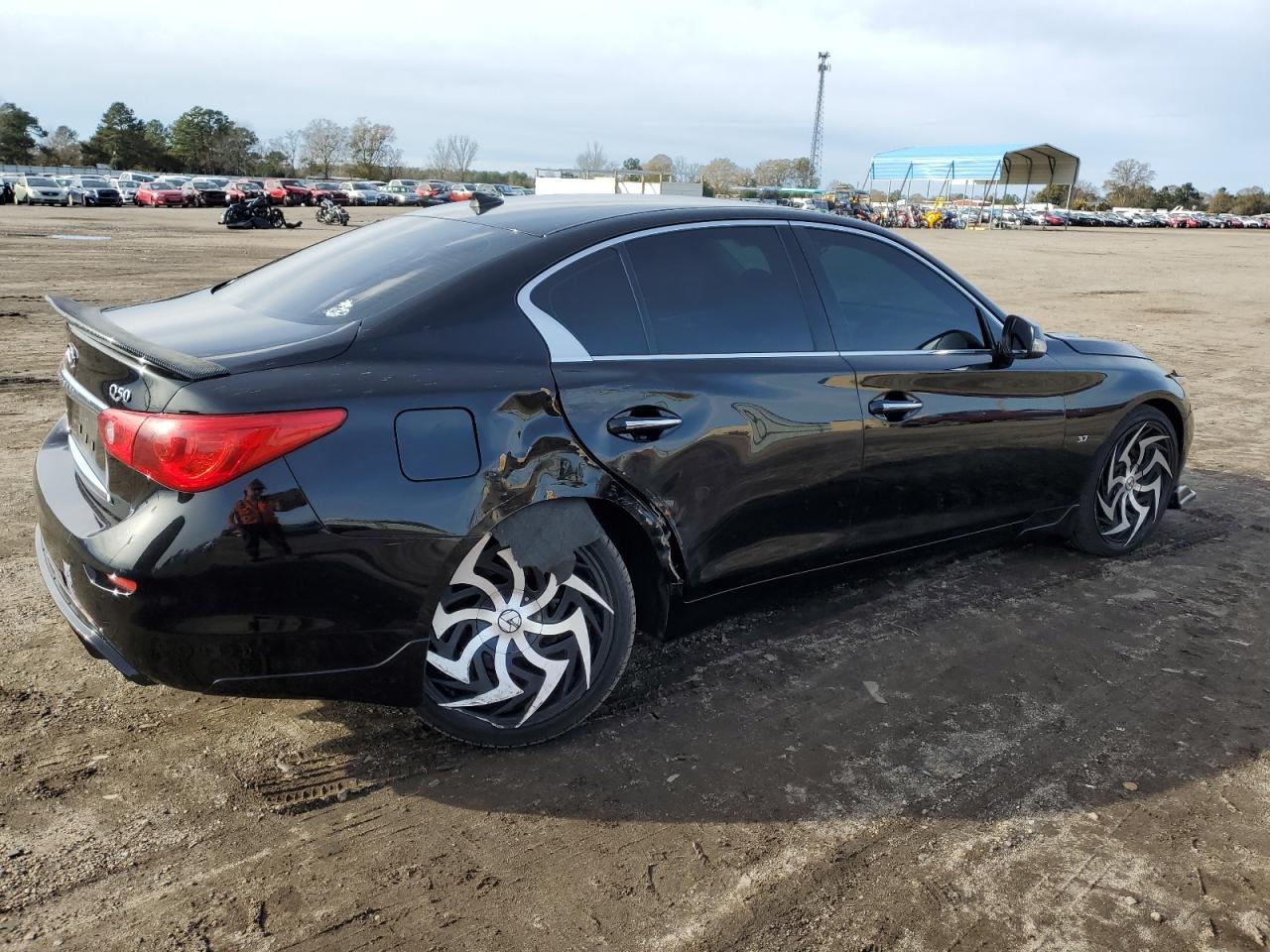 Photo 2 VIN: JN1BV7AR1EM705070 - INFINITI Q50 