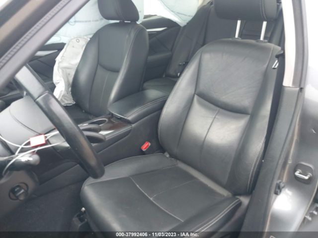 Photo 4 VIN: JN1BV7AR1FM408639 - INFINITI Q50 