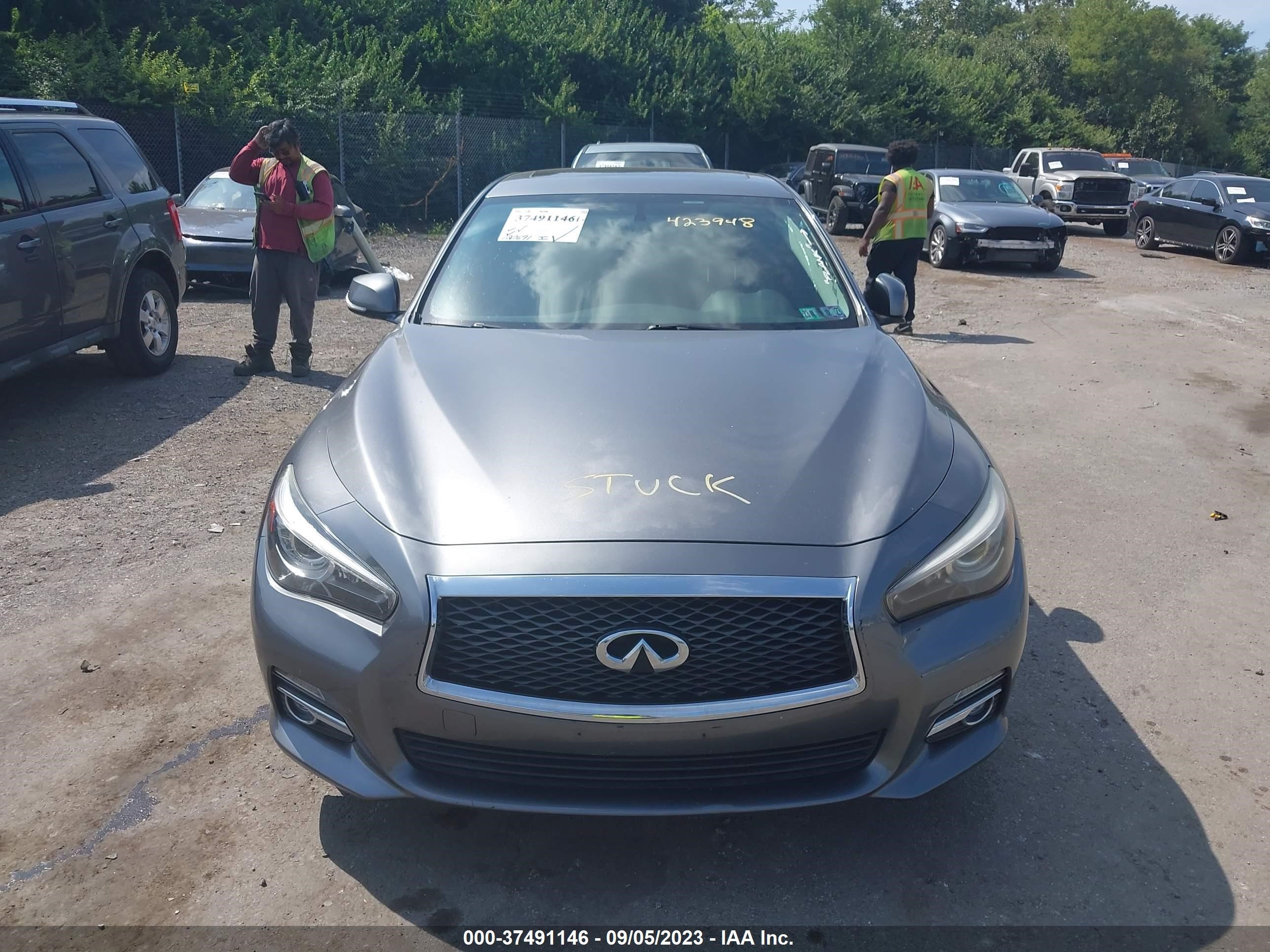 Photo 11 VIN: JN1BV7AR1FM423948 - INFINITI Q50 