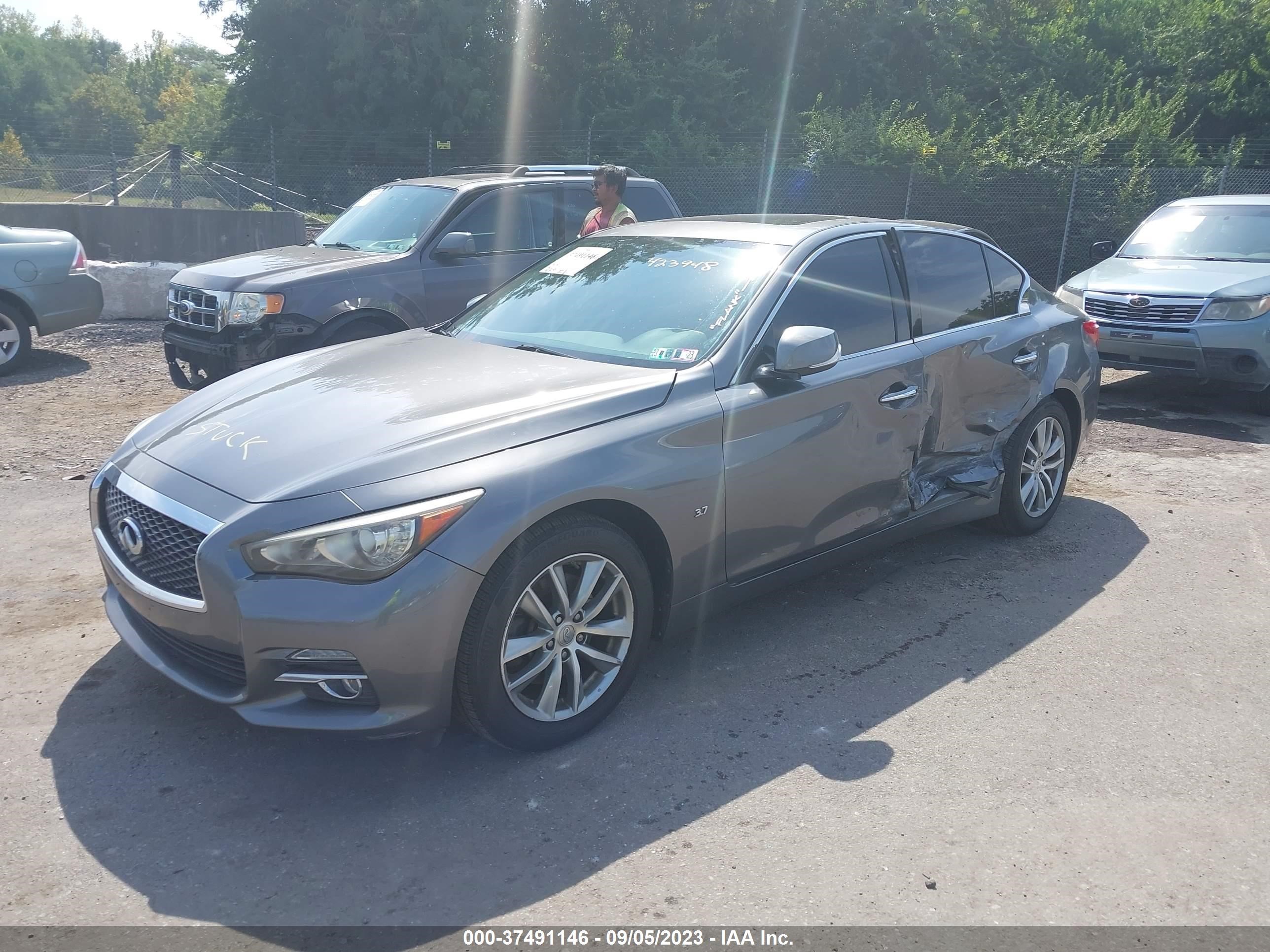 Photo 5 VIN: JN1BV7AR1FM423948 - INFINITI Q50 