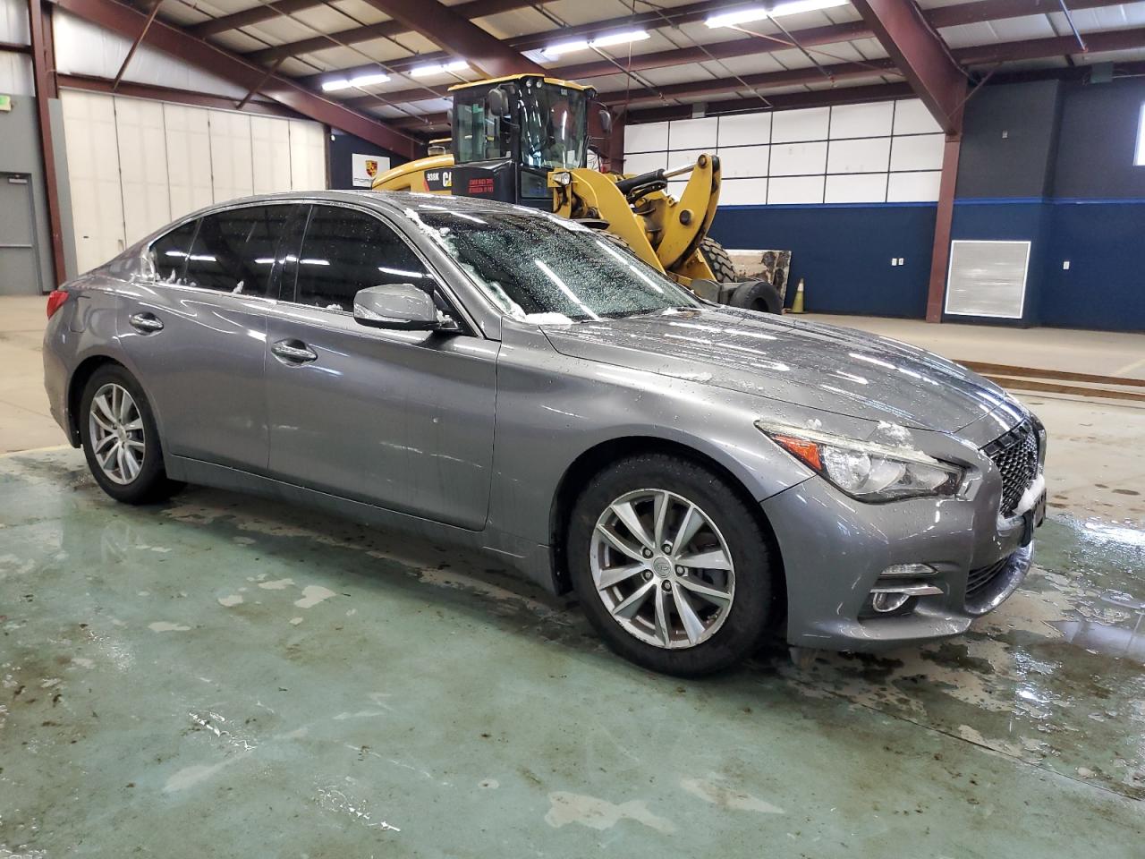 Photo 3 VIN: JN1BV7AR2FM392418 - INFINITI Q50 