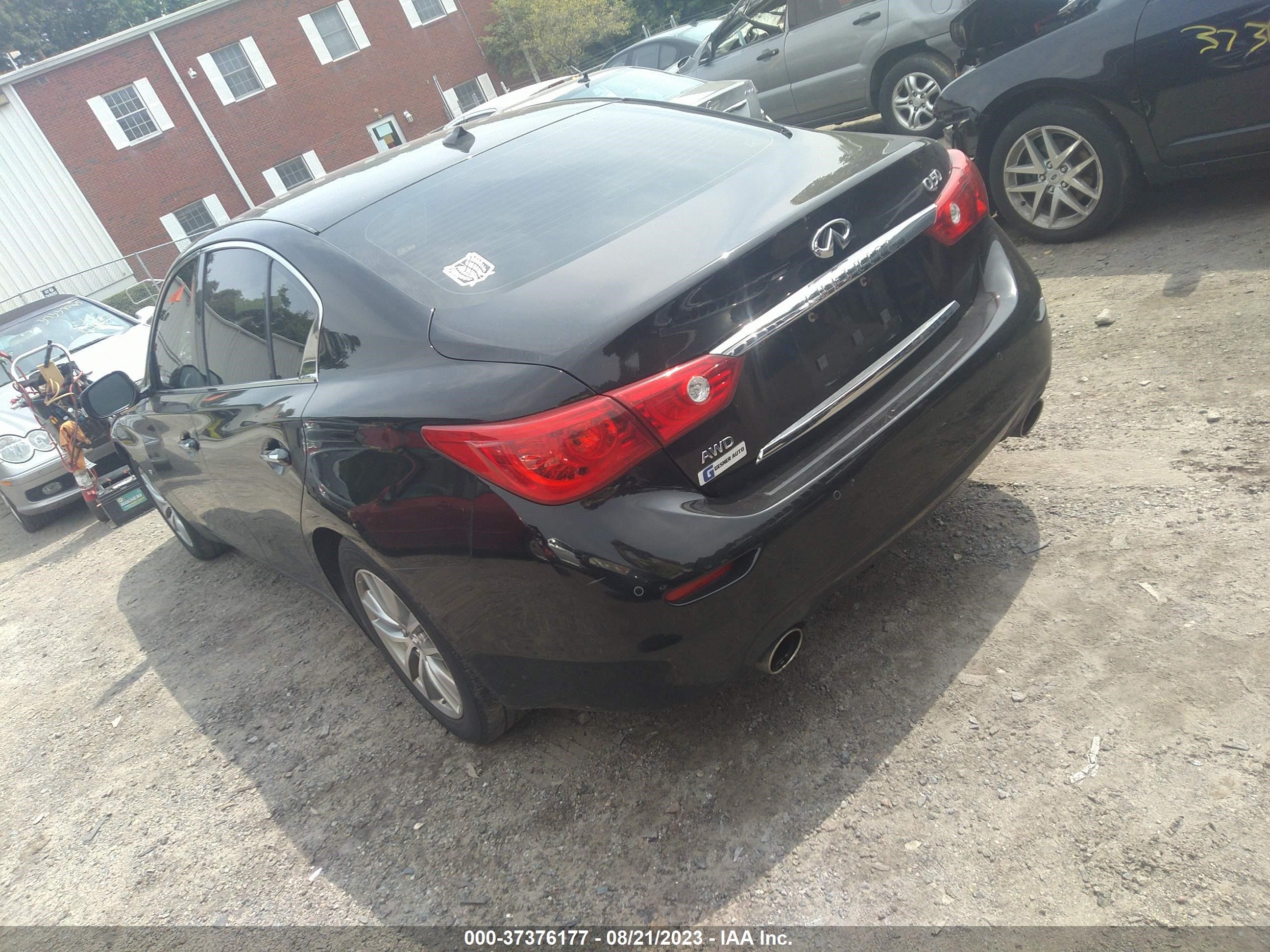 Photo 2 VIN: JN1BV7AR2FM399546 - INFINITI Q50 