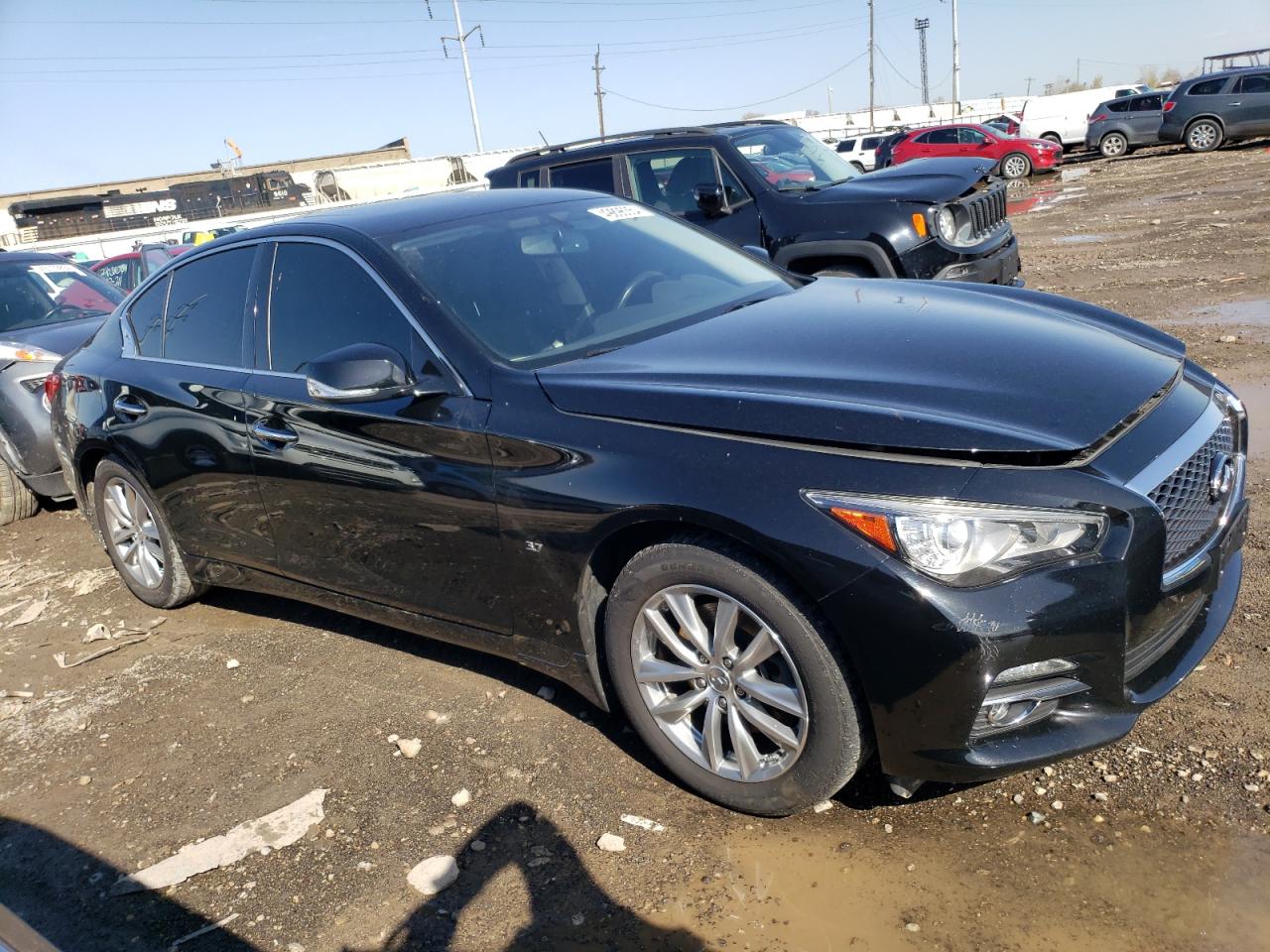 Photo 3 VIN: JN1BV7AR2FM413851 - INFINITI Q50 