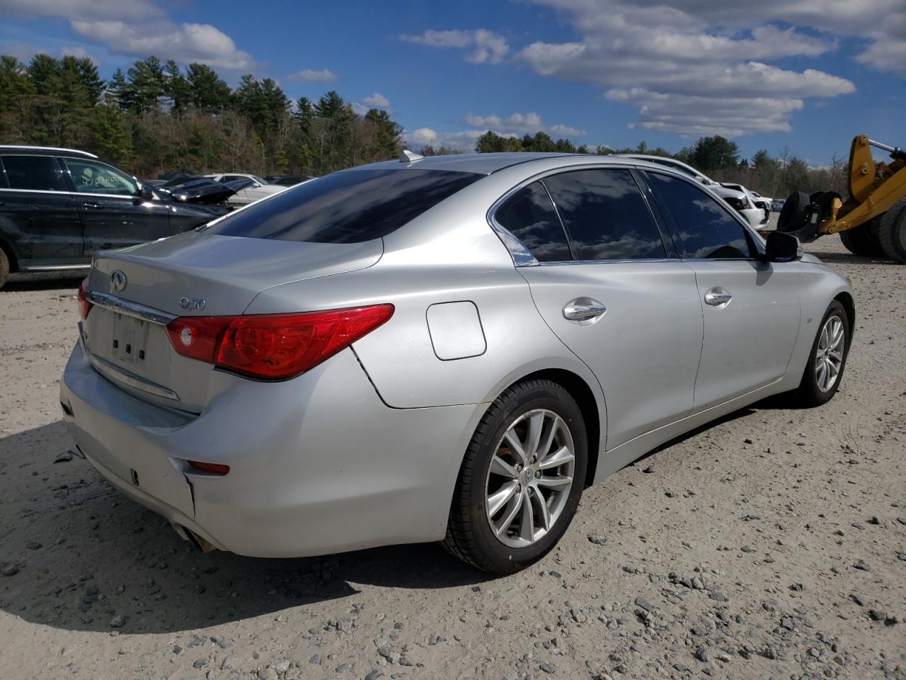 Photo 2 VIN: JN1BV7AR3FM396879 - INFINITI Q50 