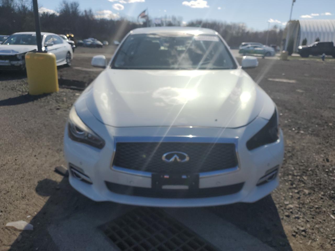 Photo 4 VIN: JN1BV7AR4EM684330 - INFINITI Q50 