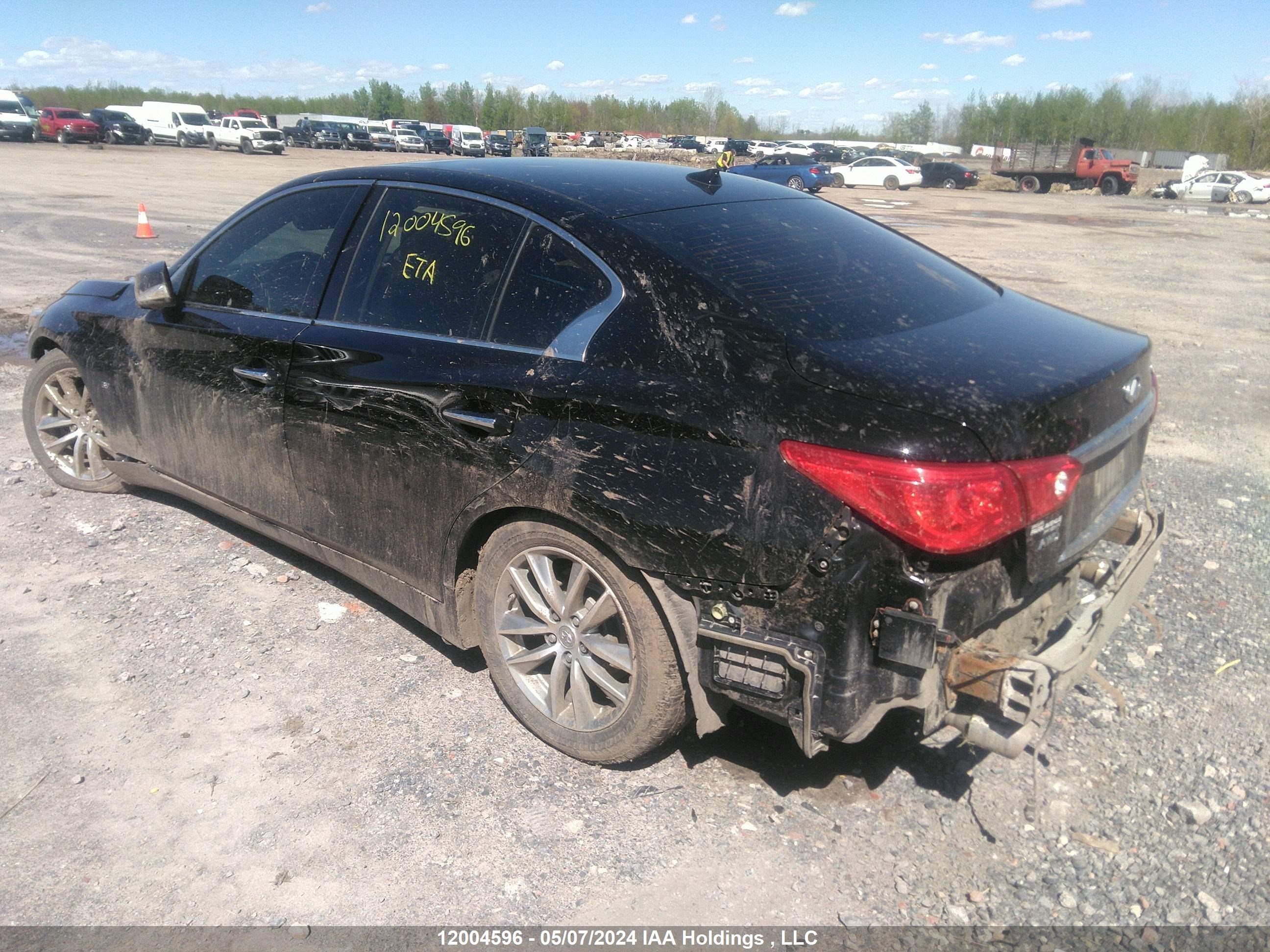 Photo 2 VIN: JN1BV7AR4EM700588 - INFINITI Q50 