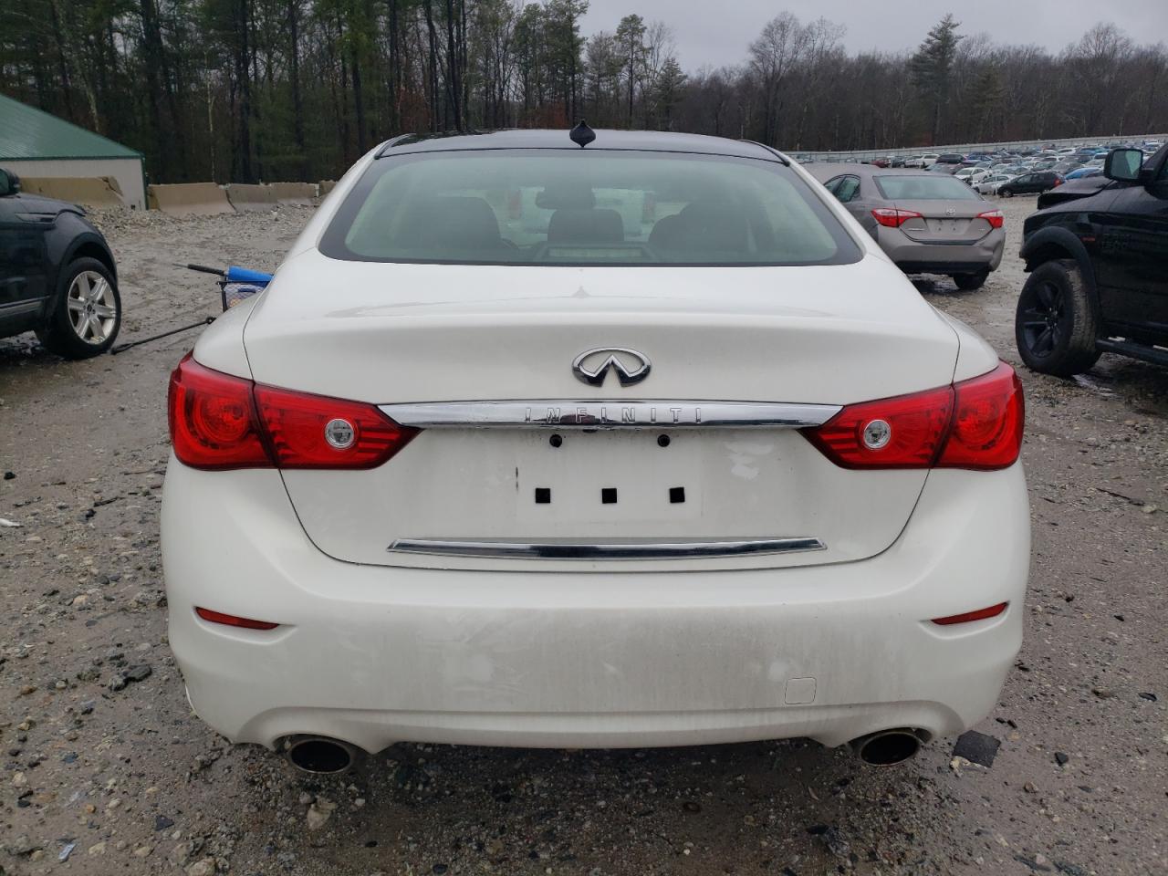 Photo 5 VIN: JN1BV7AR4FM409137 - INFINITI Q50 