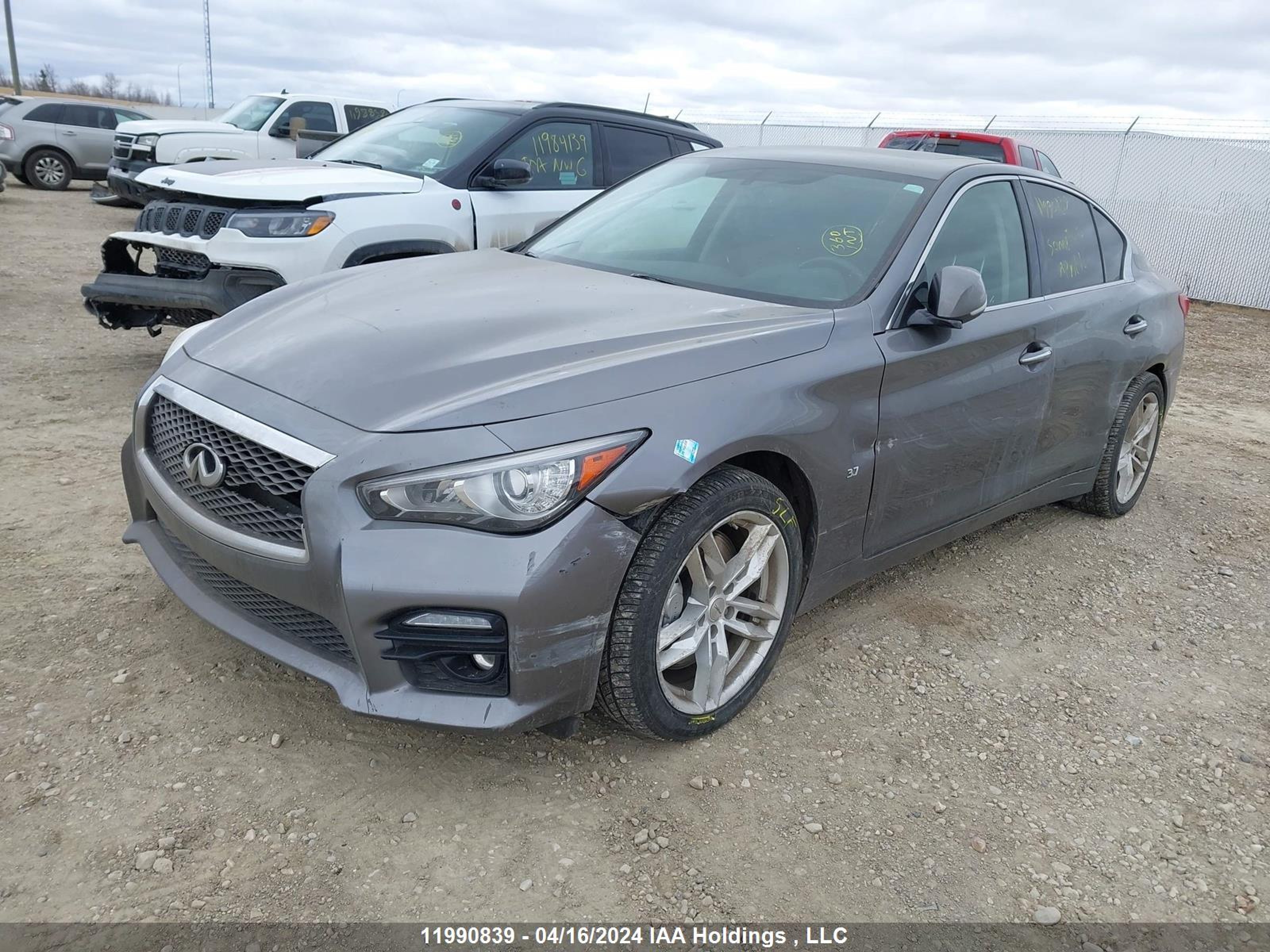 Photo 1 VIN: JN1BV7AR5EM683557 - INFINITI Q50 