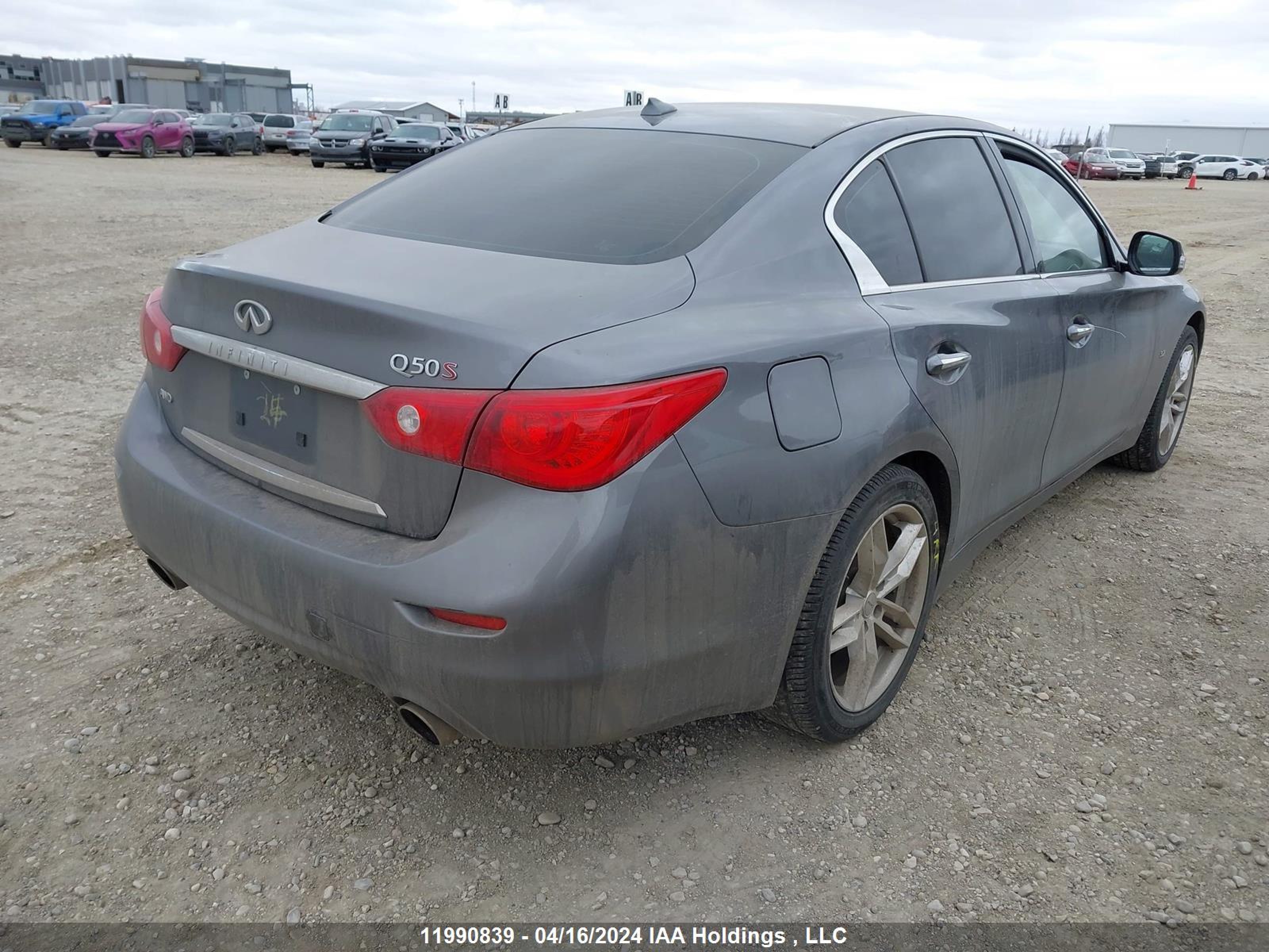 Photo 3 VIN: JN1BV7AR5EM683557 - INFINITI Q50 