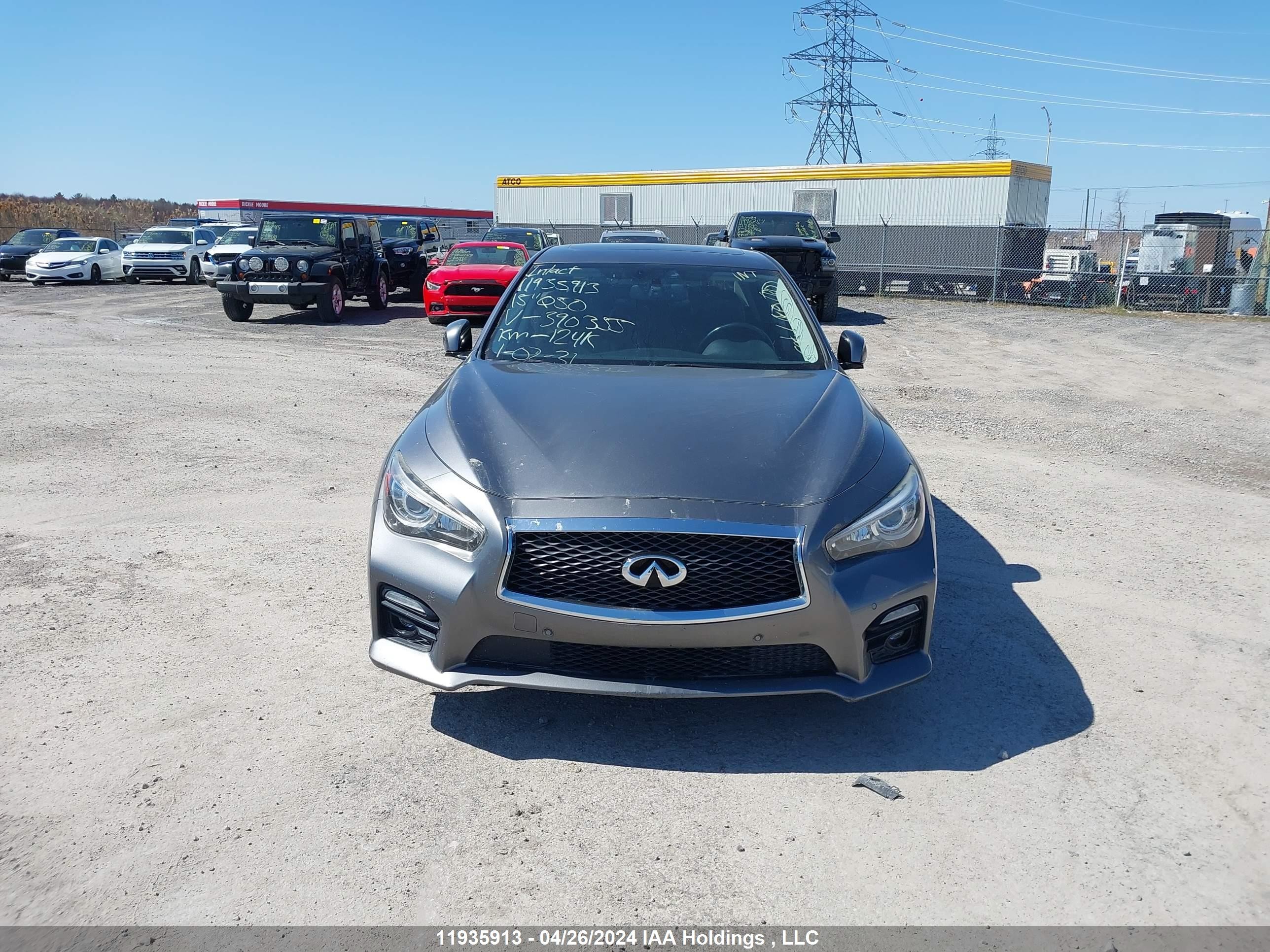 Photo 12 VIN: JN1BV7AR5FM390355 - INFINITI Q50 