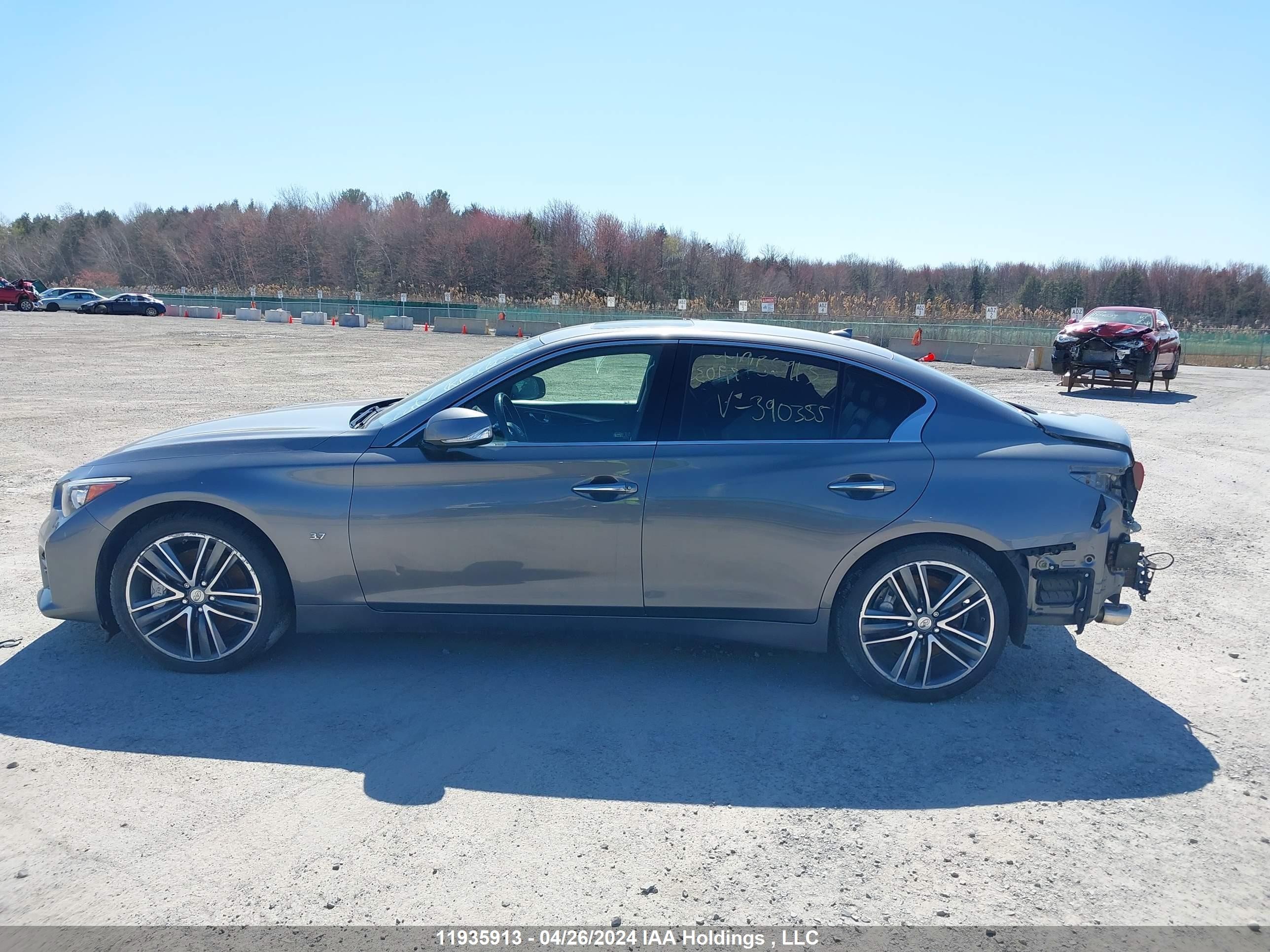 Photo 14 VIN: JN1BV7AR5FM390355 - INFINITI Q50 