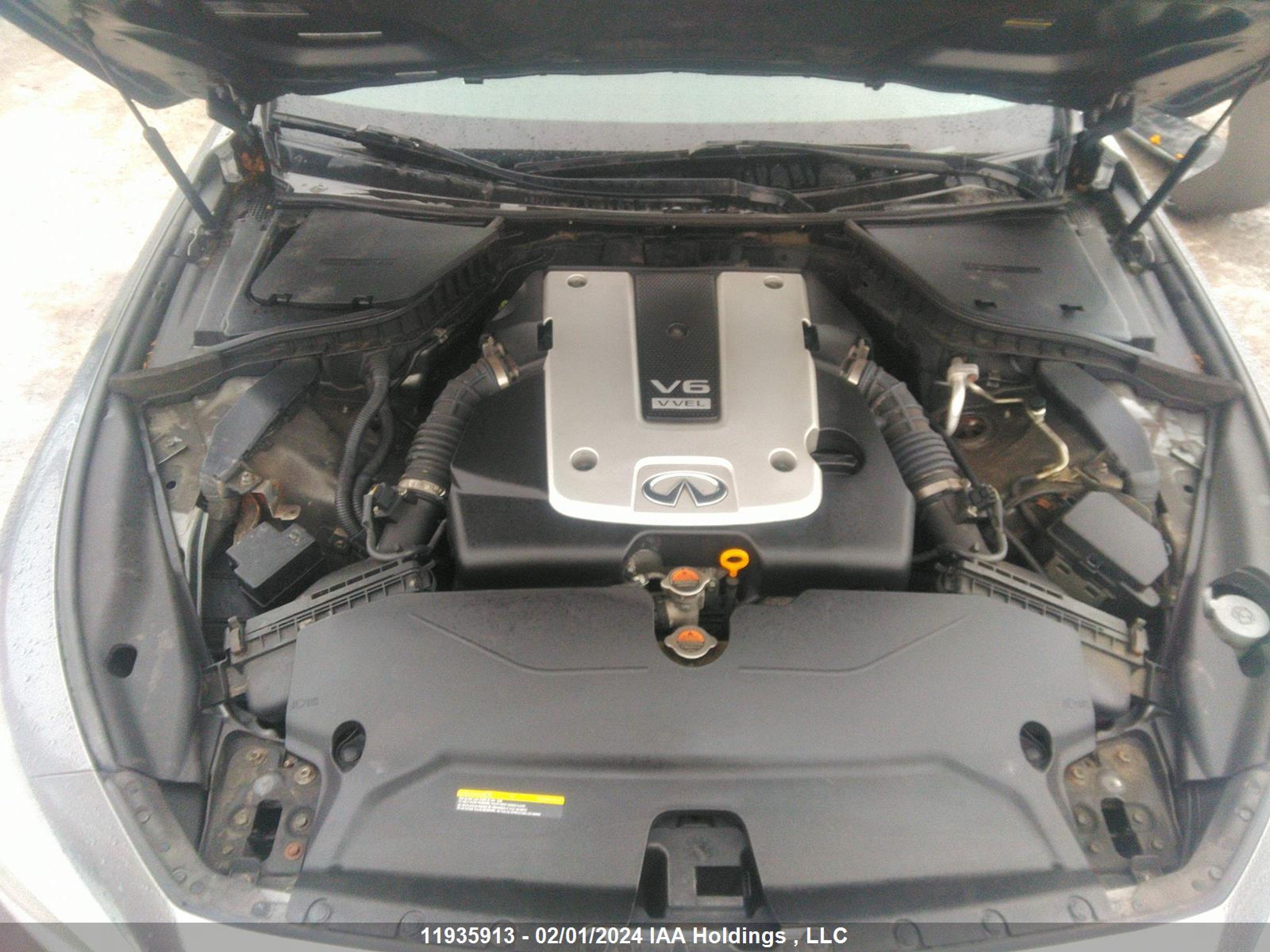 Photo 9 VIN: JN1BV7AR5FM390355 - INFINITI Q50 