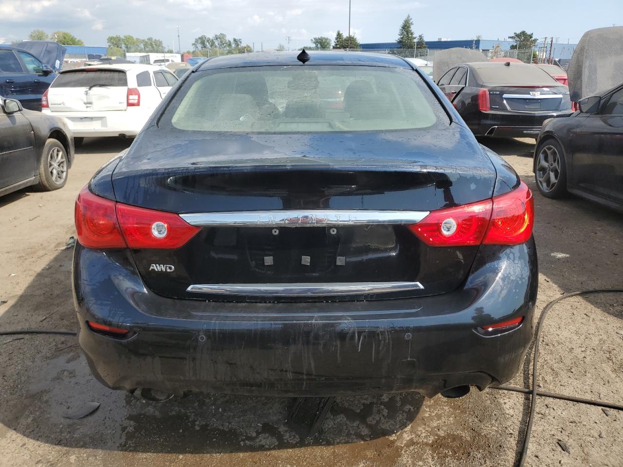 Photo 5 VIN: JN1BV7AR5FM399816 - INFINITI Q50 