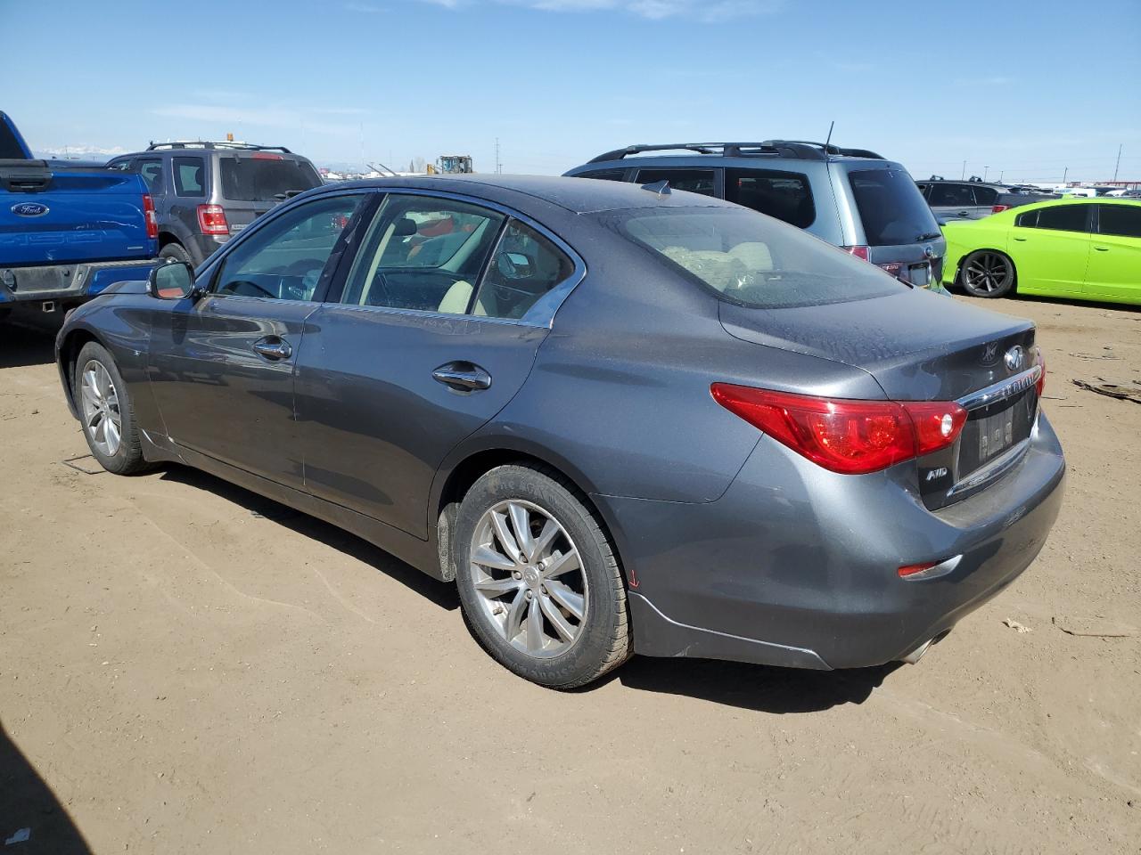 Photo 1 VIN: JN1BV7AR5FM404304 - INFINITI Q50 