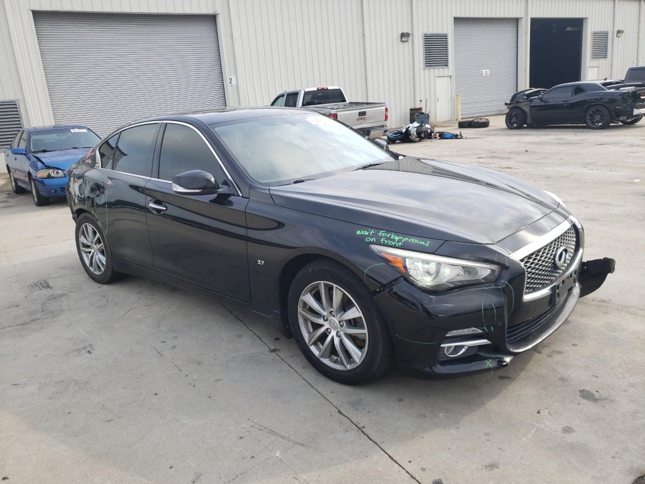 Photo 3 VIN: JN1BV7AR5FM420910 - INFINITI Q50 