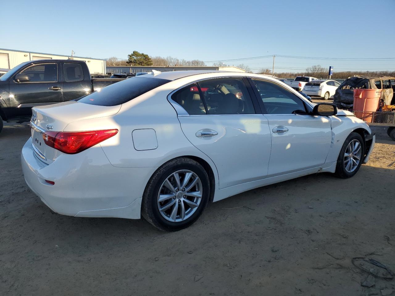 Photo 2 VIN: JN1BV7AR6EM704691 - INFINITI Q50 