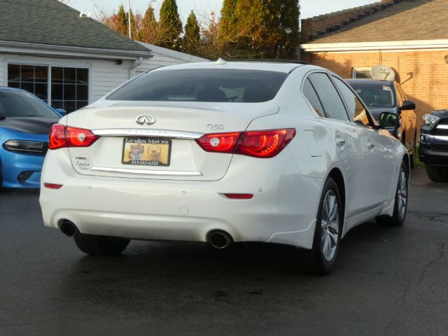 Photo 5 VIN: JN1BV7AR6FM403548 - INFINITI Q50 