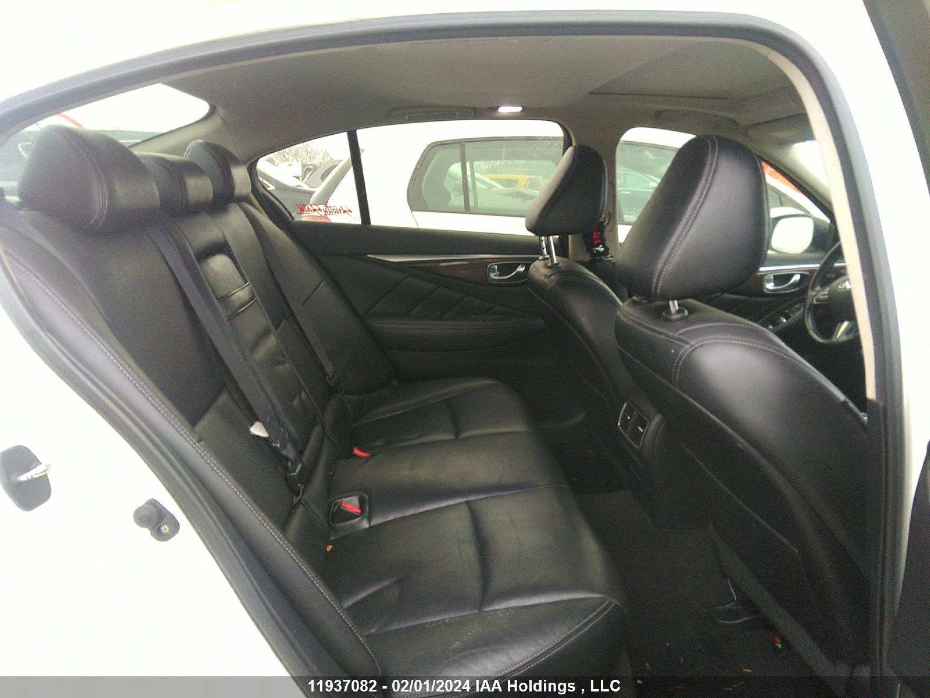 Photo 7 VIN: JN1BV7AR7EM701833 - INFINITI Q50 