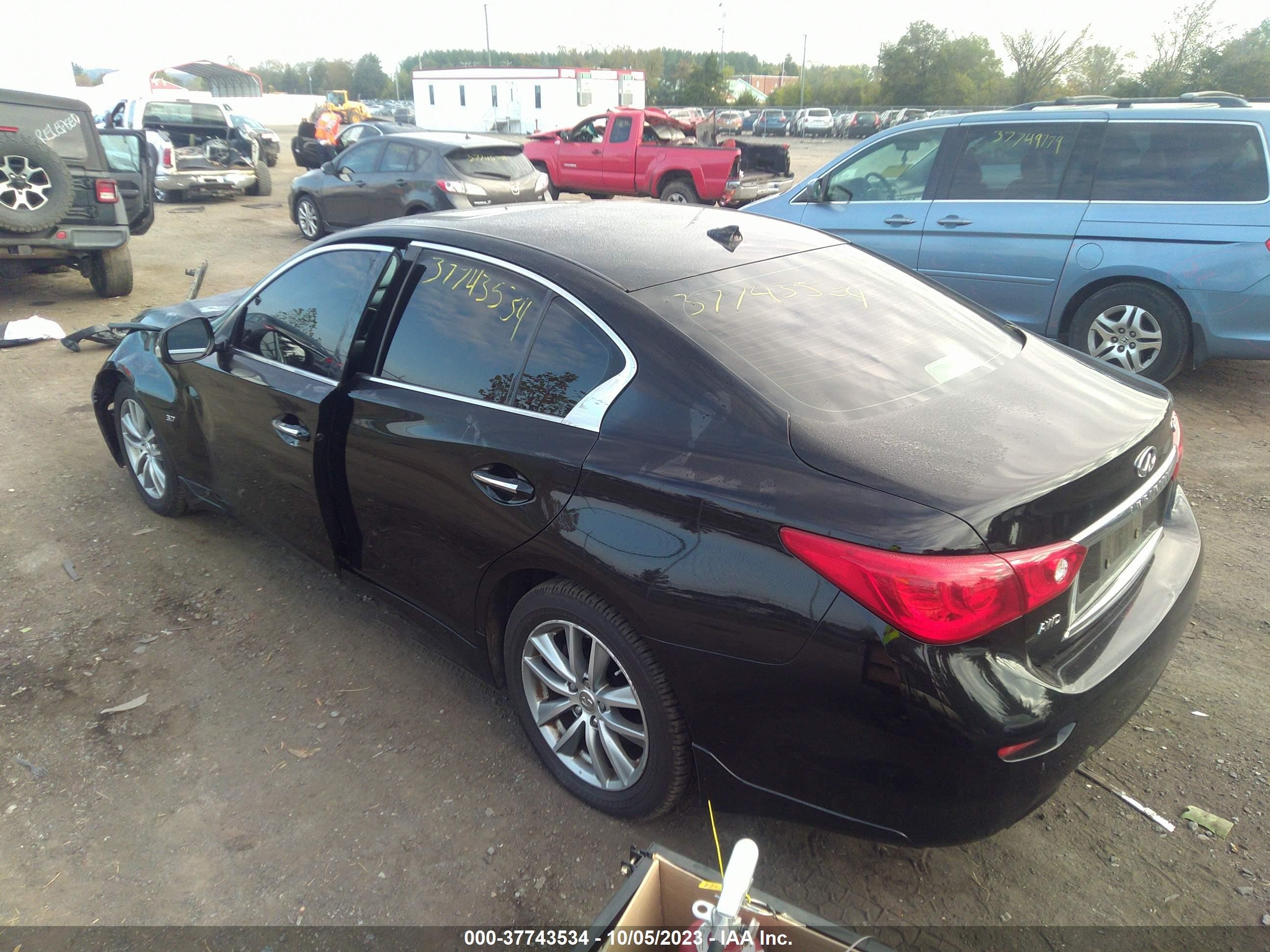 Photo 2 VIN: JN1BV7AR8EM695220 - INFINITI Q50 