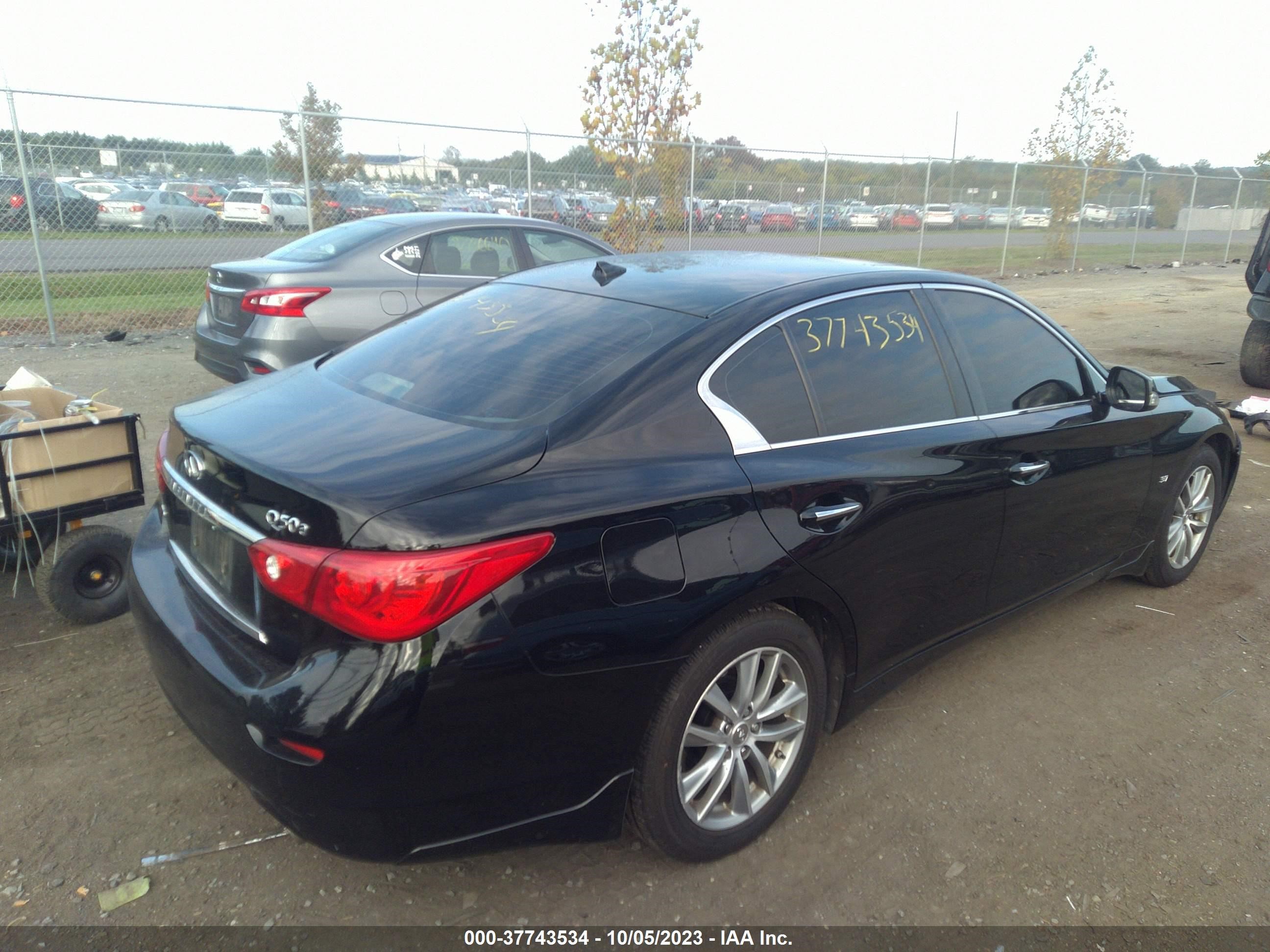 Photo 3 VIN: JN1BV7AR8EM695220 - INFINITI Q50 