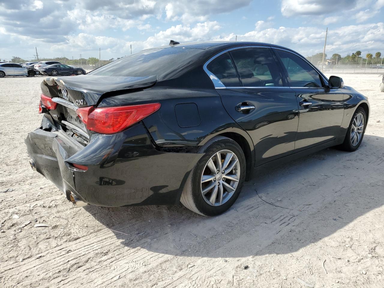 Photo 2 VIN: JN1BV7AR8EM701856 - INFINITI Q50 