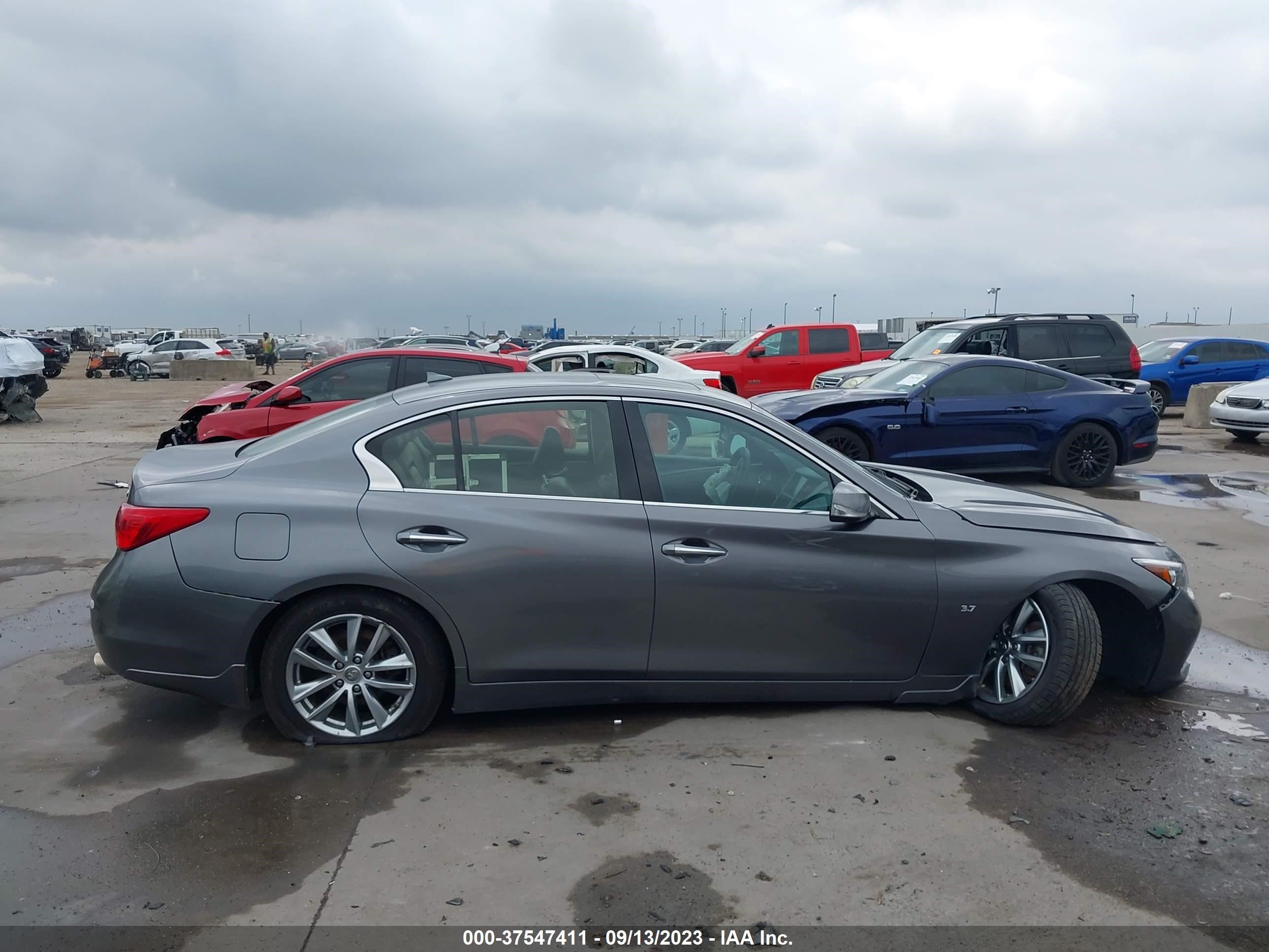 Photo 12 VIN: JN1BV7AR8EM702487 - INFINITI Q50 