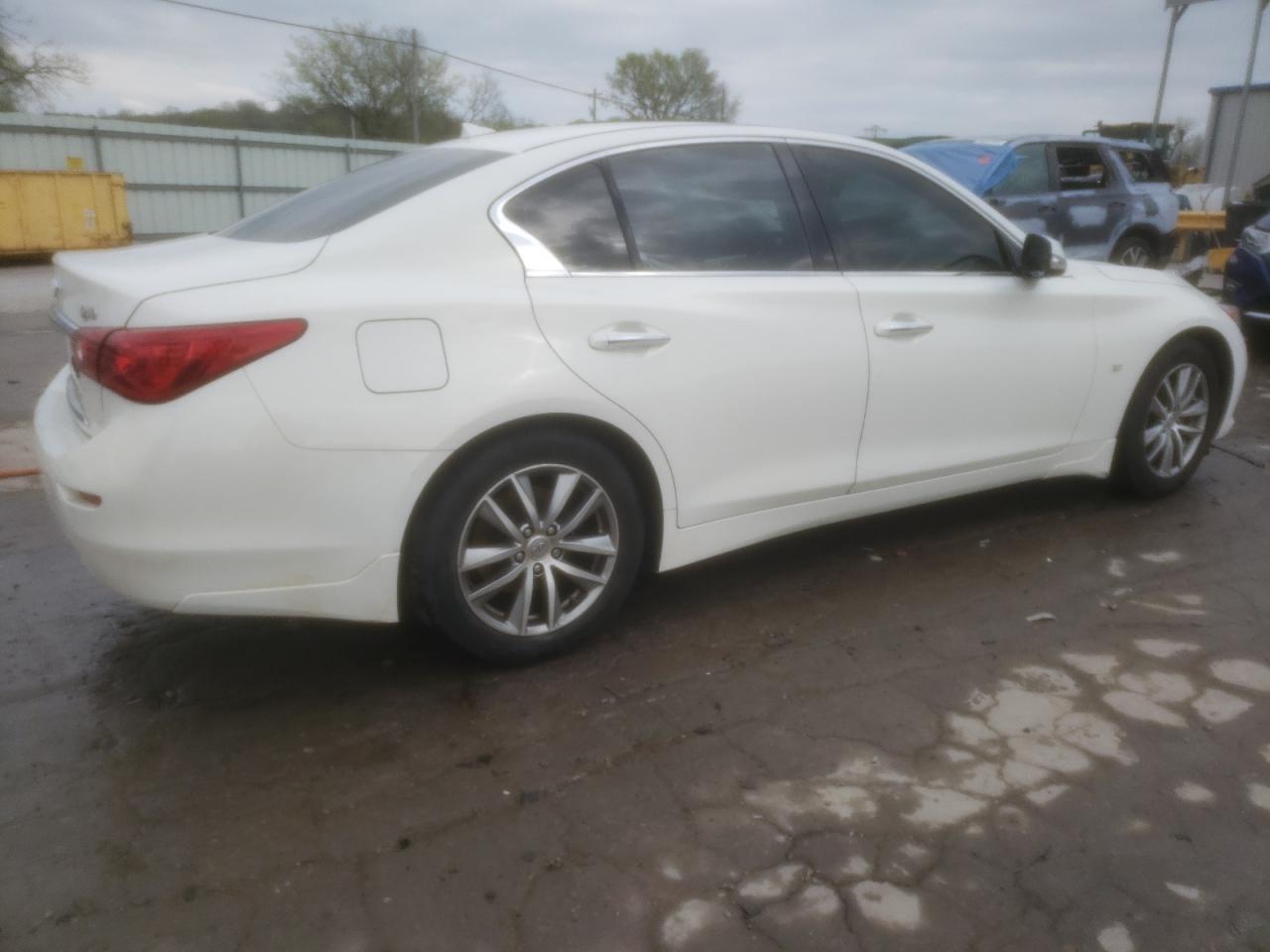 Photo 2 VIN: JN1BV7AR8FM411859 - INFINITI Q50 