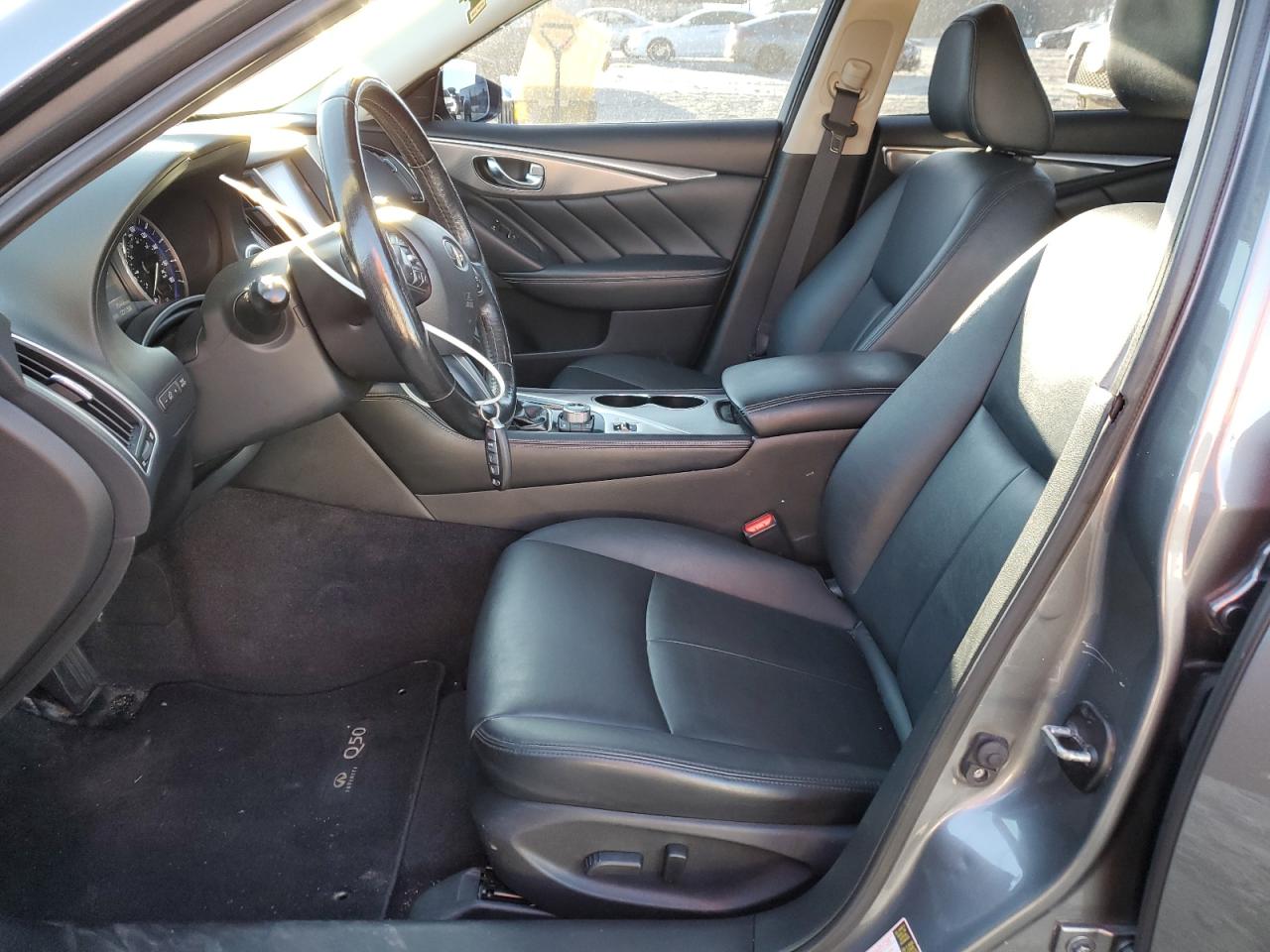 Photo 6 VIN: JN1BV7AR8FM413725 - INFINITI Q50 