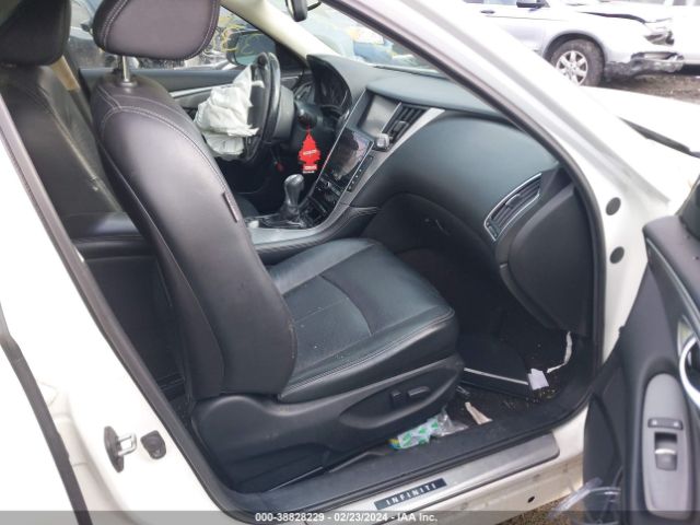 Photo 4 VIN: JN1BV7AR8FM414387 - INFINITI Q50 