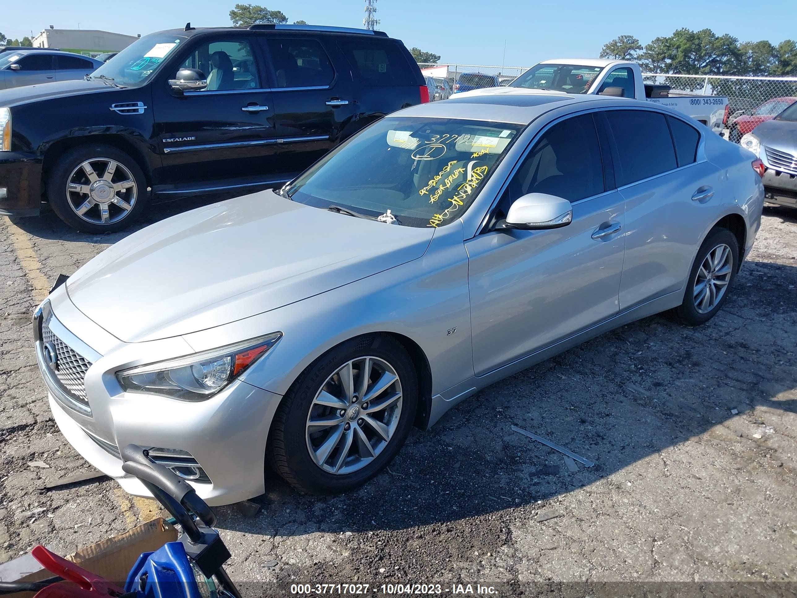 Photo 1 VIN: JN1BV7AR9FM397213 - INFINITI Q50 