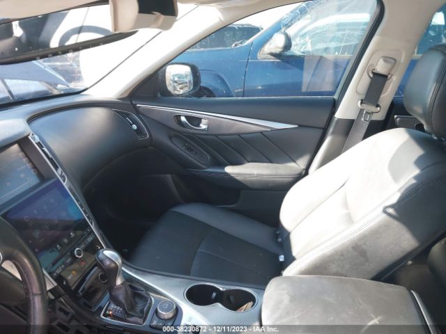 Photo 4 VIN: JN1BV7AR9FM410221 - INFINITI Q50 