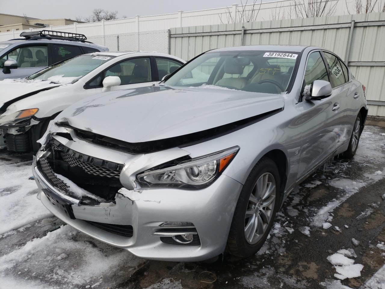 Photo 0 VIN: JN1BV7AR9FM414043 - INFINITI Q50 