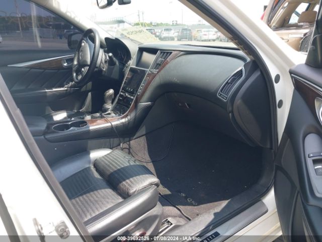 Photo 4 VIN: JN1BV7AR9FM414527 - INFINITI Q50 