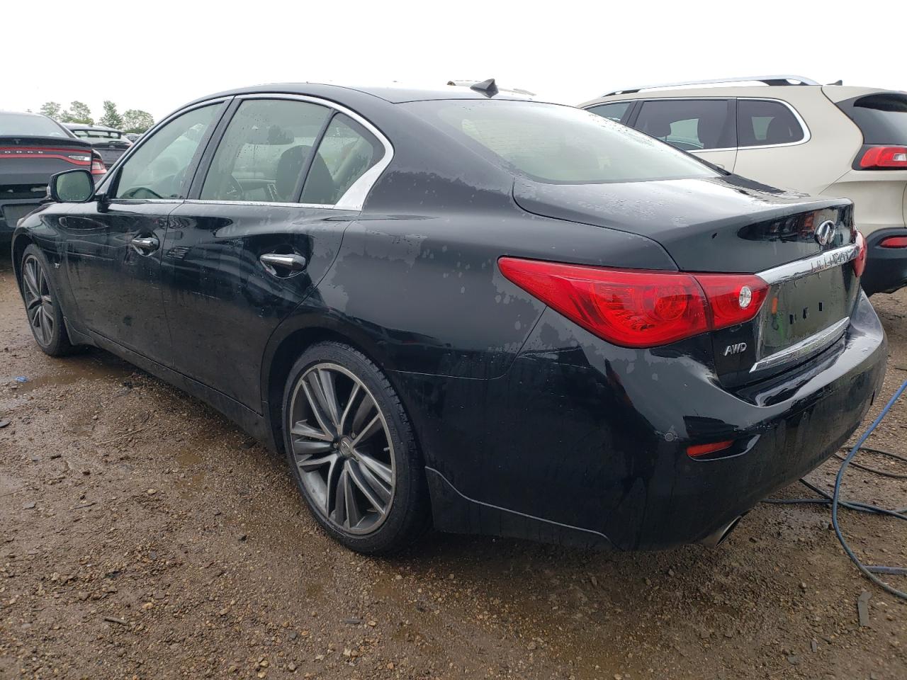 Photo 1 VIN: JN1BV7ARXEM705486 - INFINITI Q50 