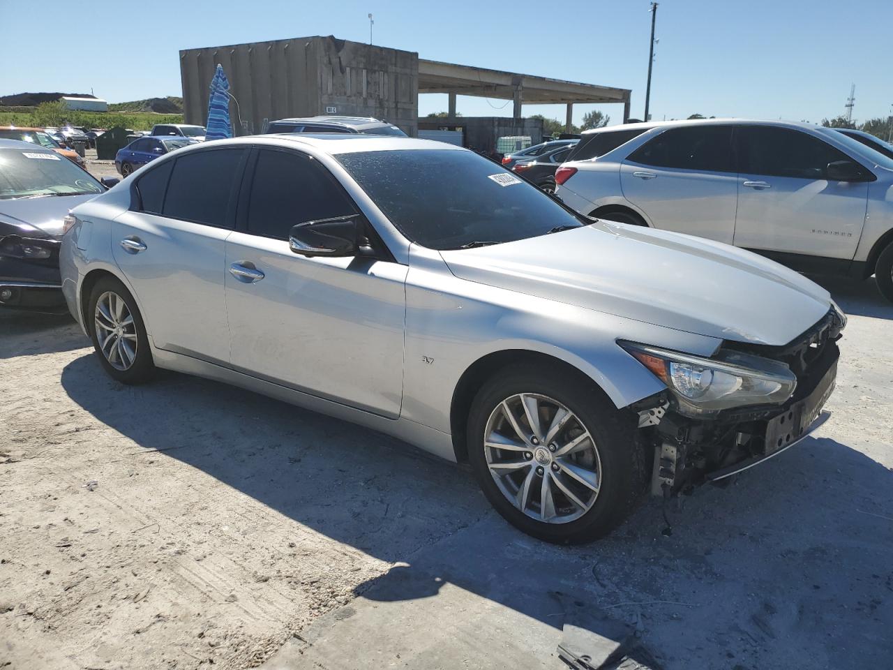 Photo 3 VIN: JN1BV7ARXFM394255 - INFINITI Q50 