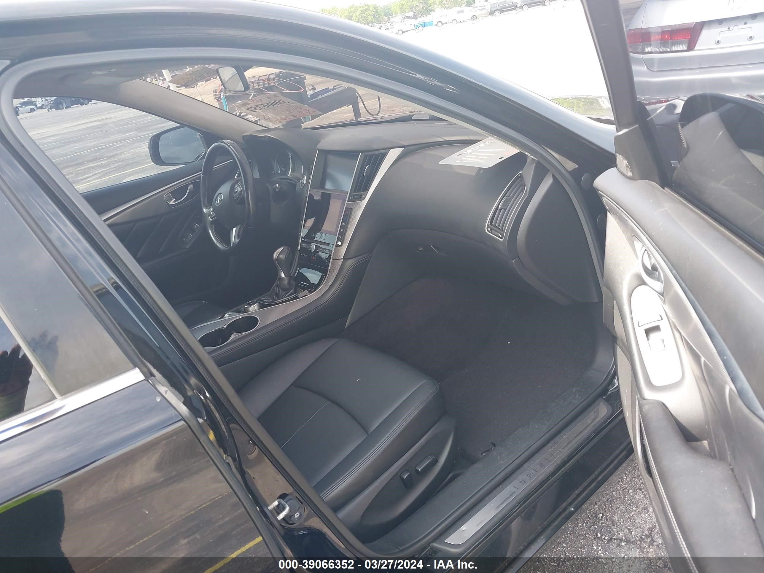 Photo 4 VIN: JN1BV7ARXFM399259 - INFINITI Q50 