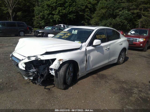 Photo 1 VIN: JN1BV7ARXFM417761 - INFINITI Q50 