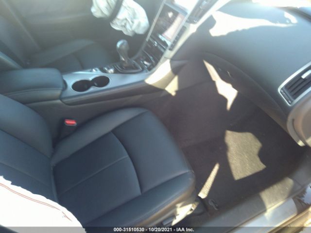 Photo 4 VIN: JN1BV7ARXFM421261 - INFINITI Q50 