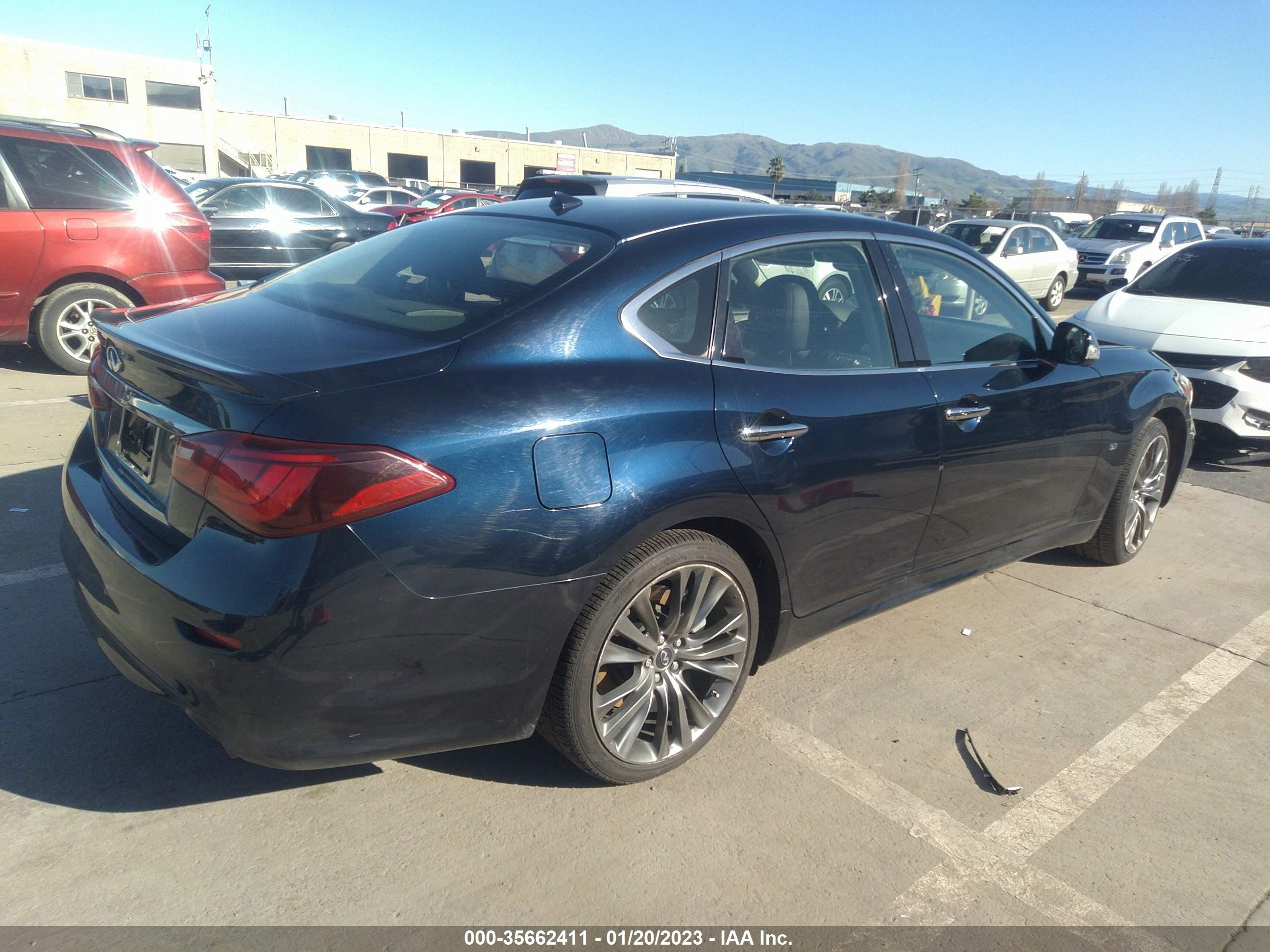 Photo 3 VIN: JN1BY1AP0HM740125 - INFINITI Q70 