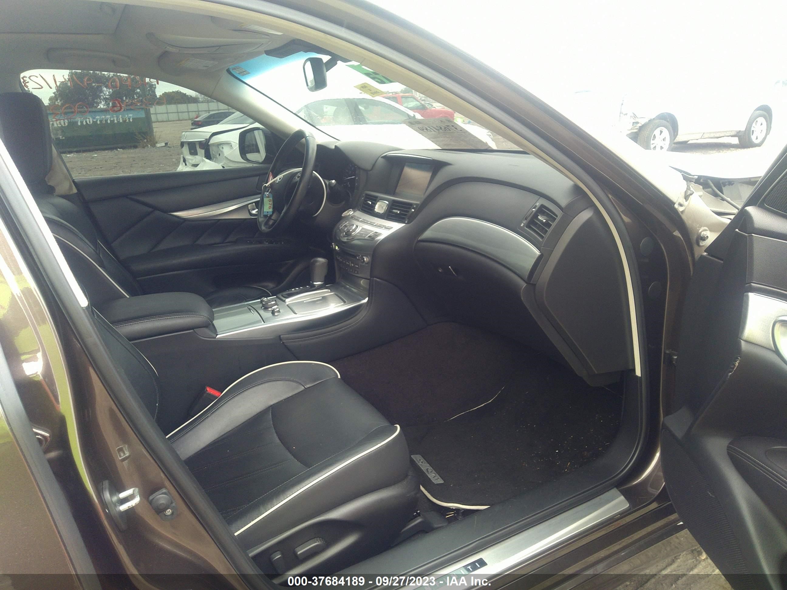 Photo 4 VIN: JN1BY1AP1GM220031 - INFINITI Q70 