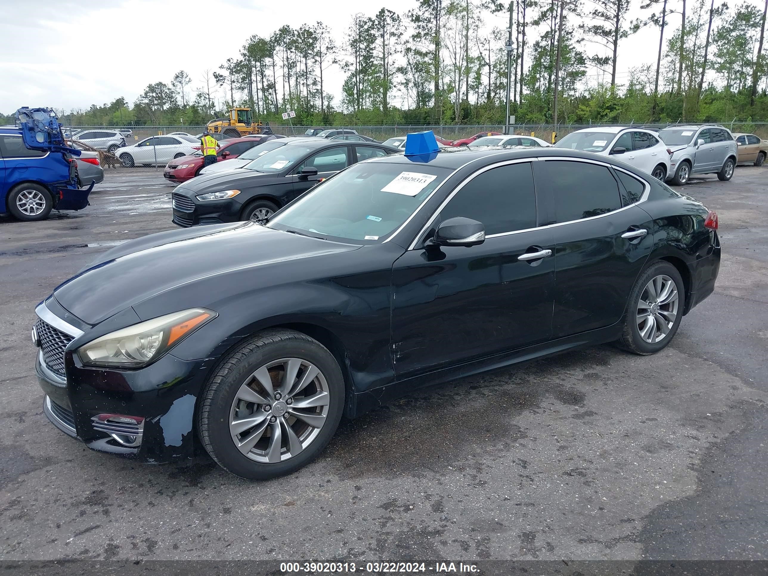 Photo 1 VIN: JN1BY1AP4JM180244 - INFINITI Q70 