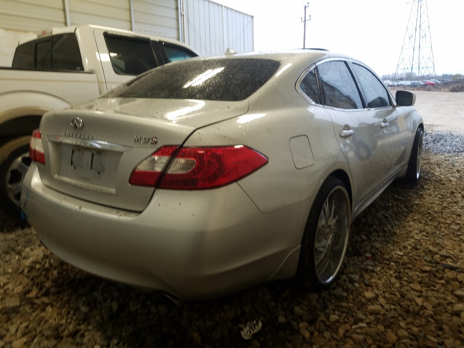 Photo 3 VIN: JN1BY1AP7CM335744 - INFINITI M37 