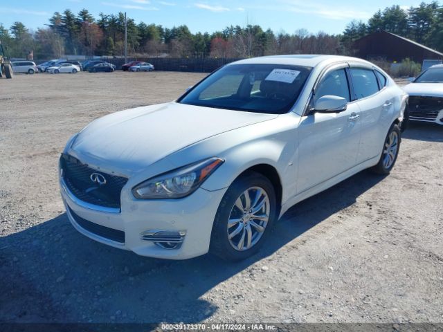 Photo 1 VIN: JN1BY1AR0FM561176 - INFINITI Q70 