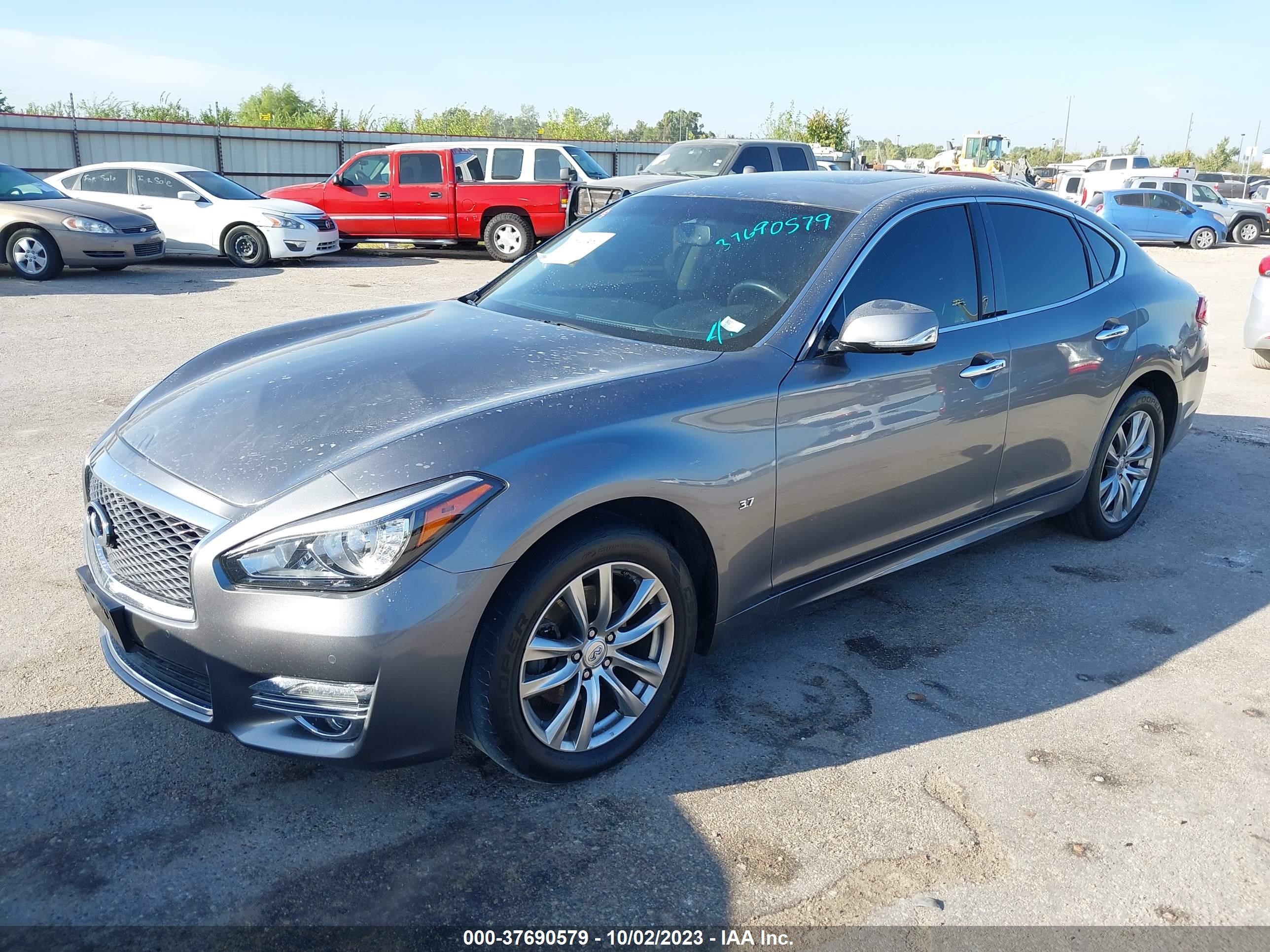 Photo 1 VIN: JN1BY1AR2FM560191 - INFINITI Q70 