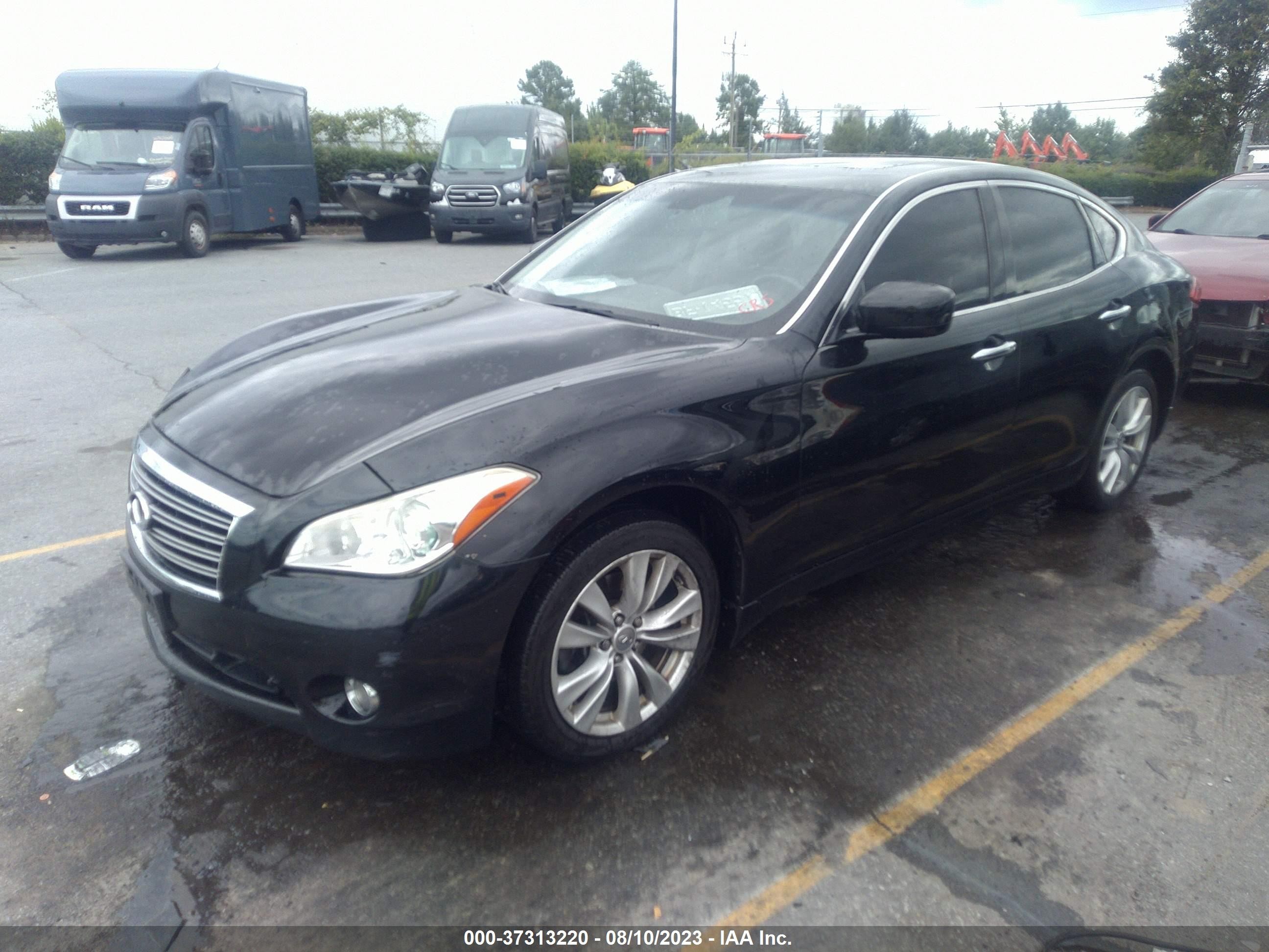 Photo 1 VIN: JN1BY1AR3BM375061 - INFINITI M 