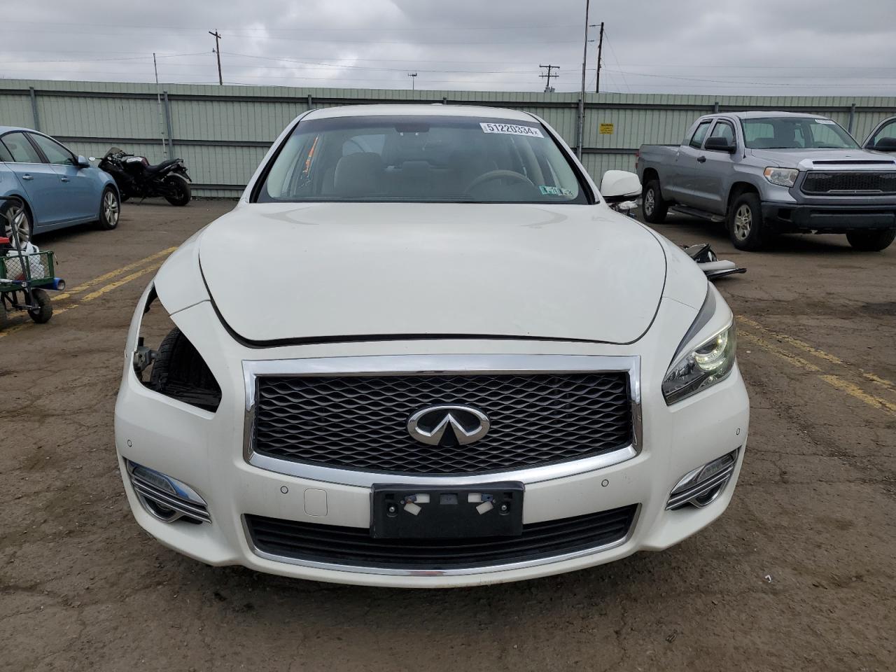 Photo 4 VIN: JN1BY1AR3FM560460 - INFINITI Q70 