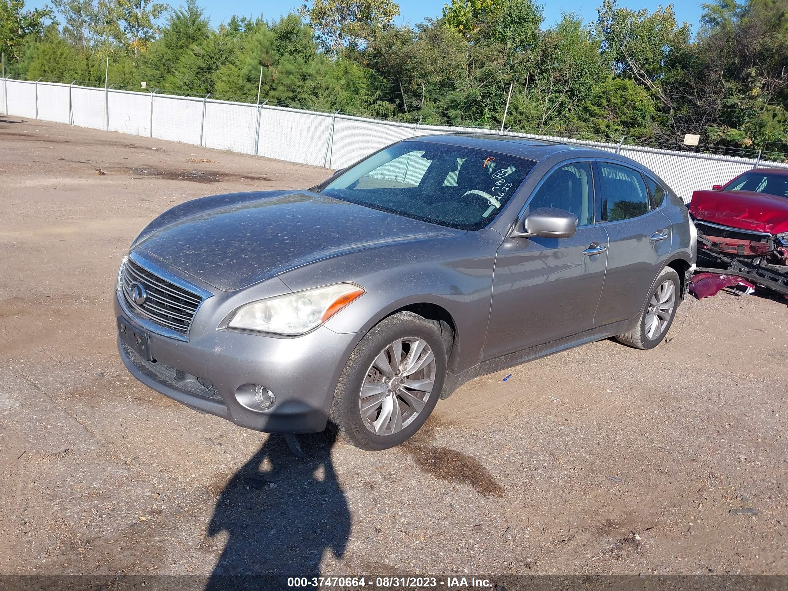 Photo 1 VIN: JN1BY1AR6BM372977 - INFINITI M 