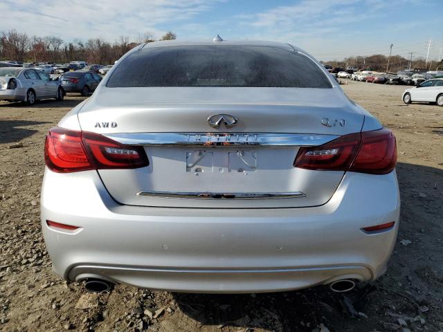 Photo 5 VIN: JN1BY1AR6JM220681 - INFINITI Q70 