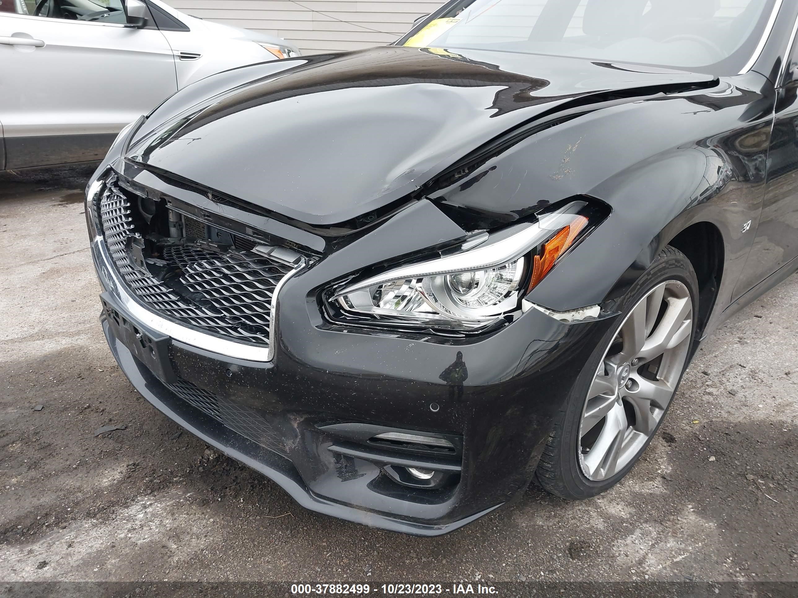 Photo 5 VIN: JN1BY1AR7FM560932 - INFINITI Q70 